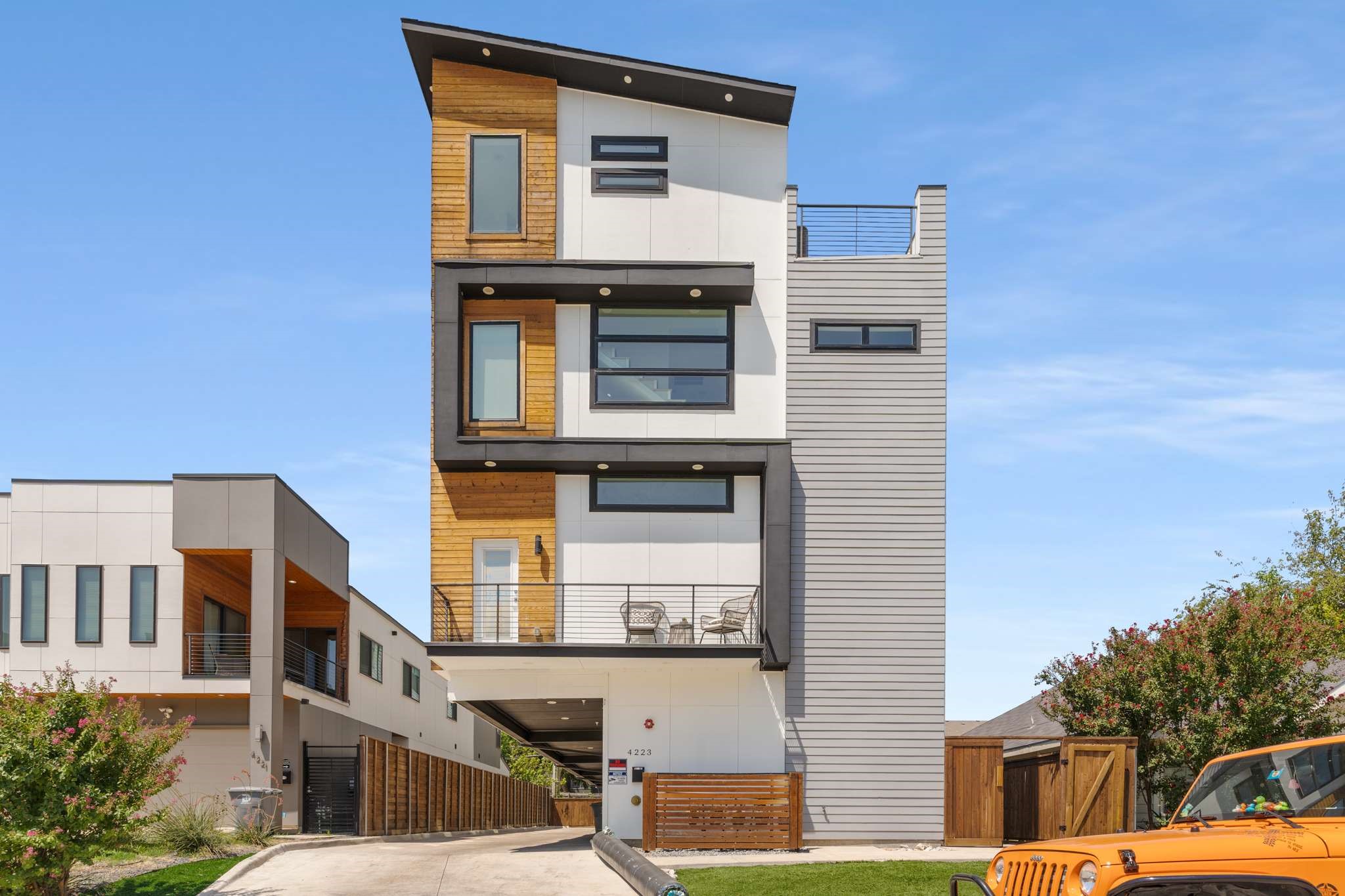 4223 Delano Place Dallas TX 75204