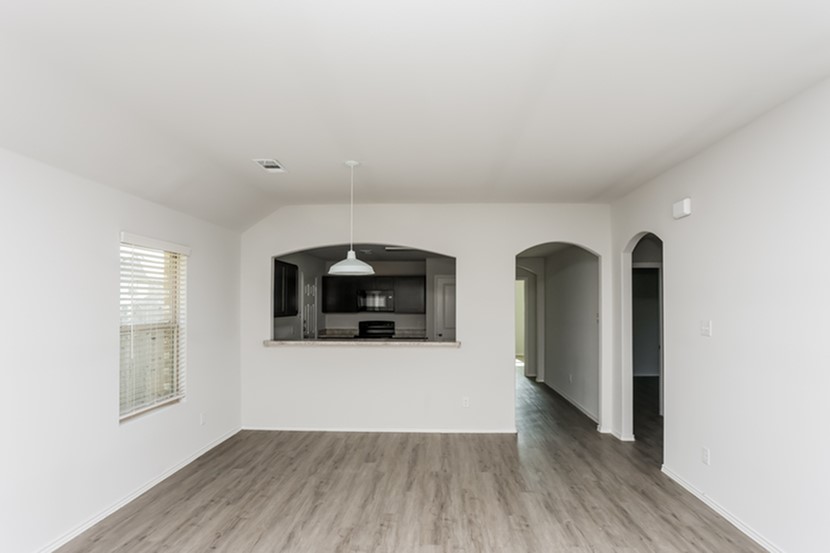 1503 Timothy Street Ennis TX 75119
