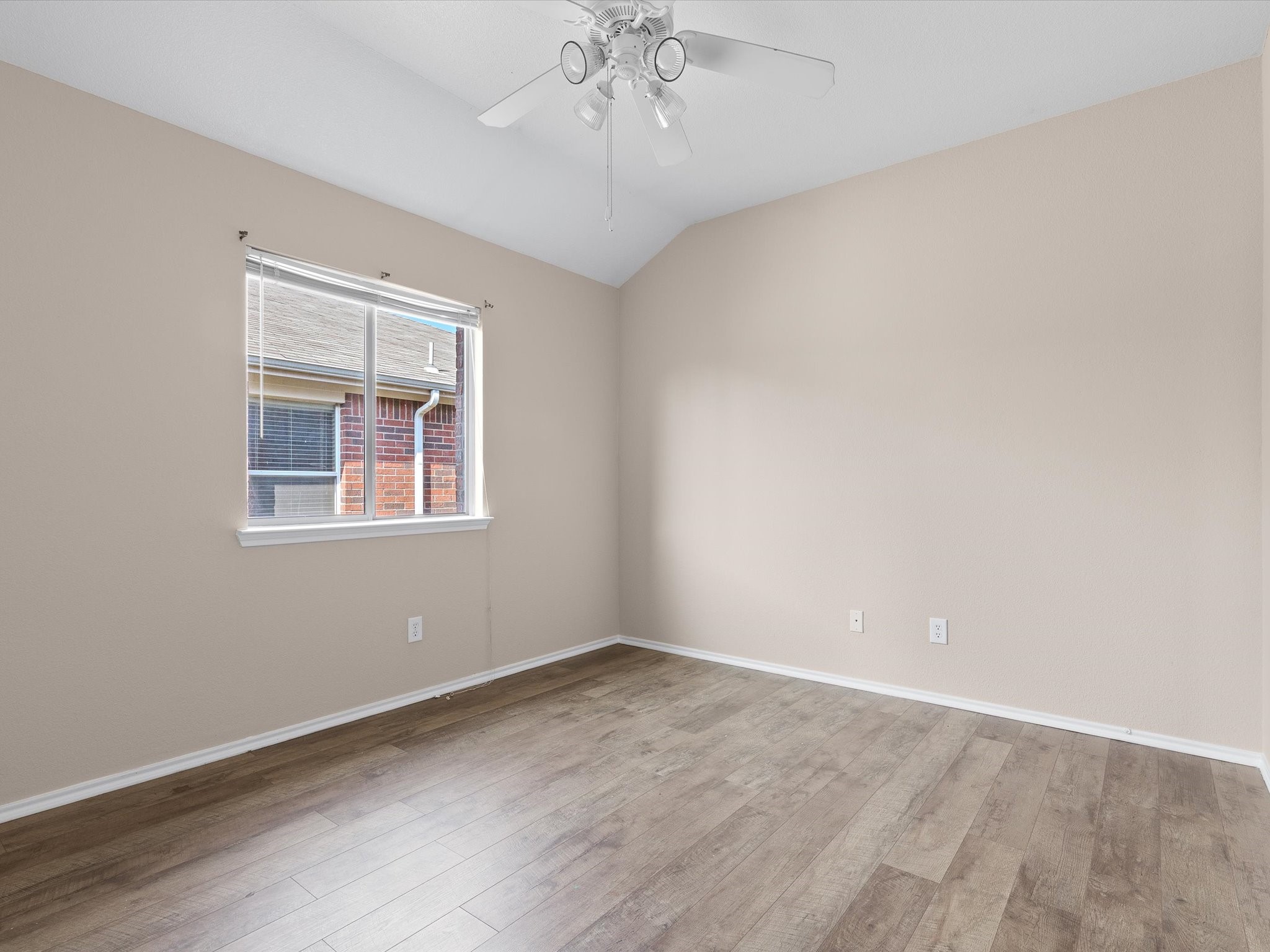 8920 Sagebrush Cross Roads TX 76227