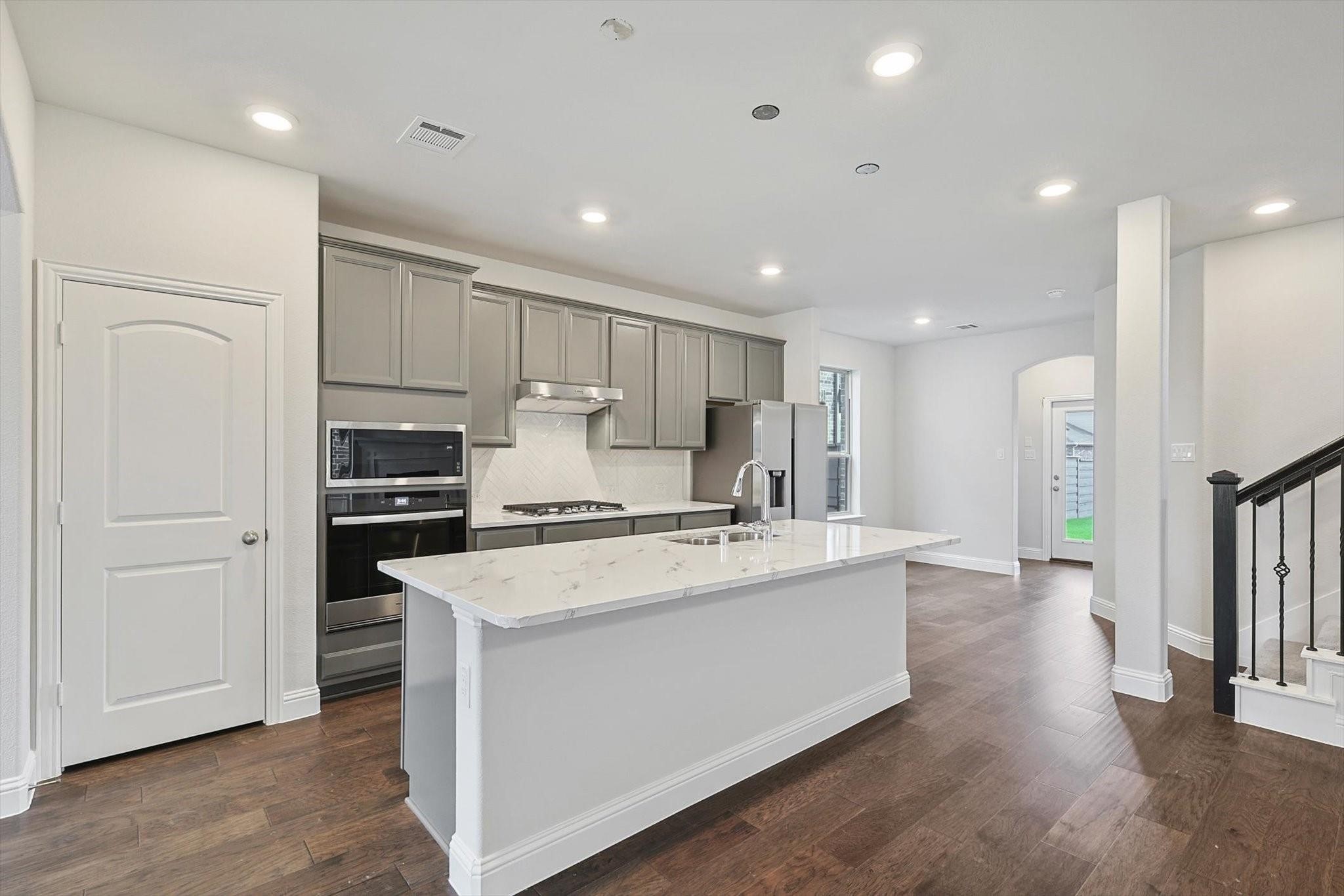 1752 Blakely Place Little Elm TX 76227