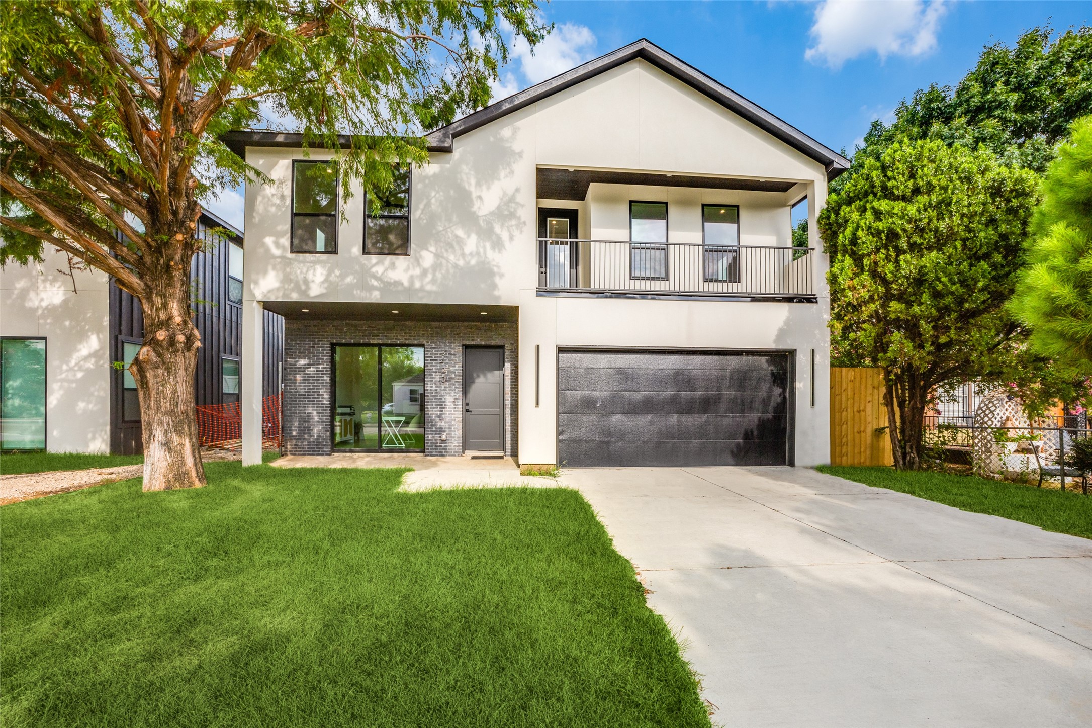 3423 N Winnetka Avenue Dallas TX 75212