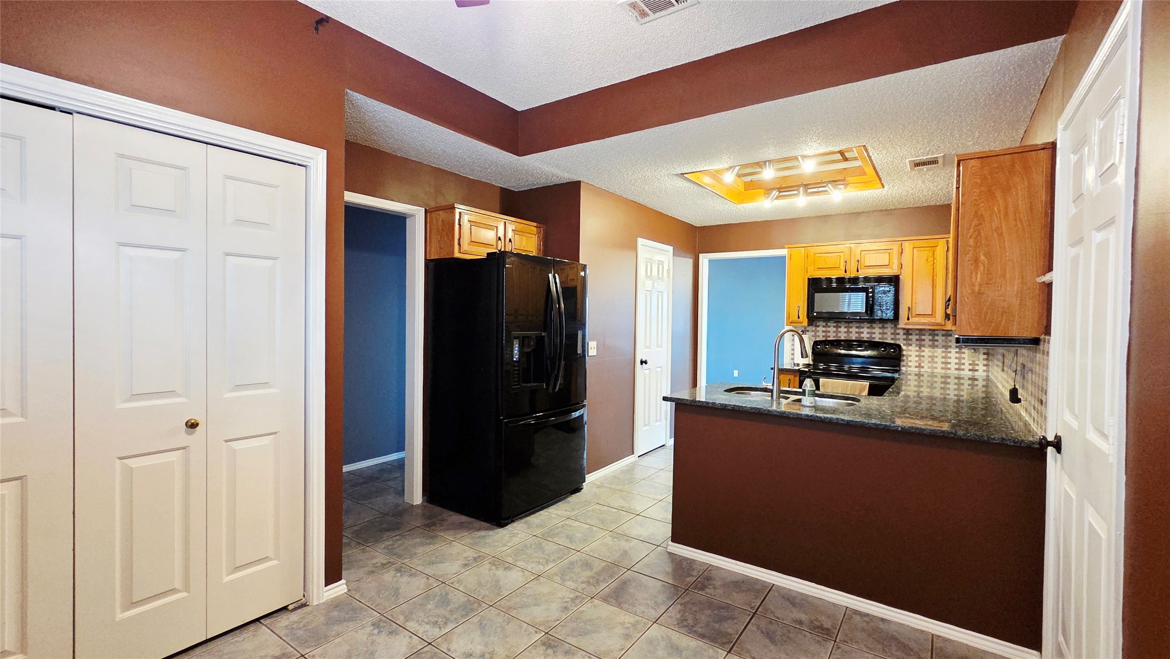 2122 Arbor Creek Drive Carrollton TX 75010