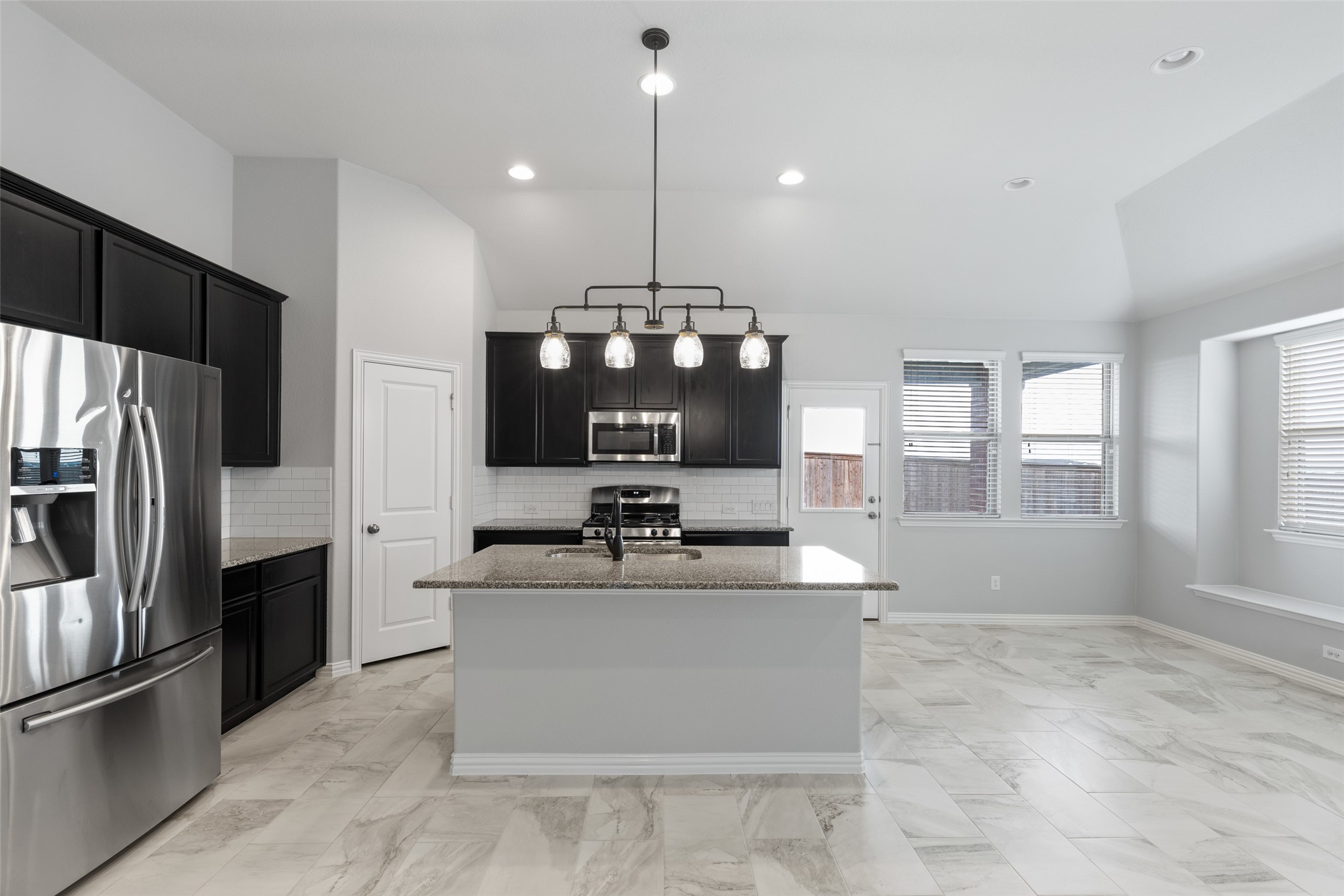 912 Slate Lane Celina TX 75009