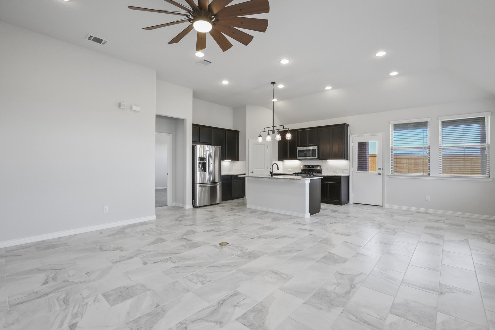 912 Slate Lane Celina TX 75009