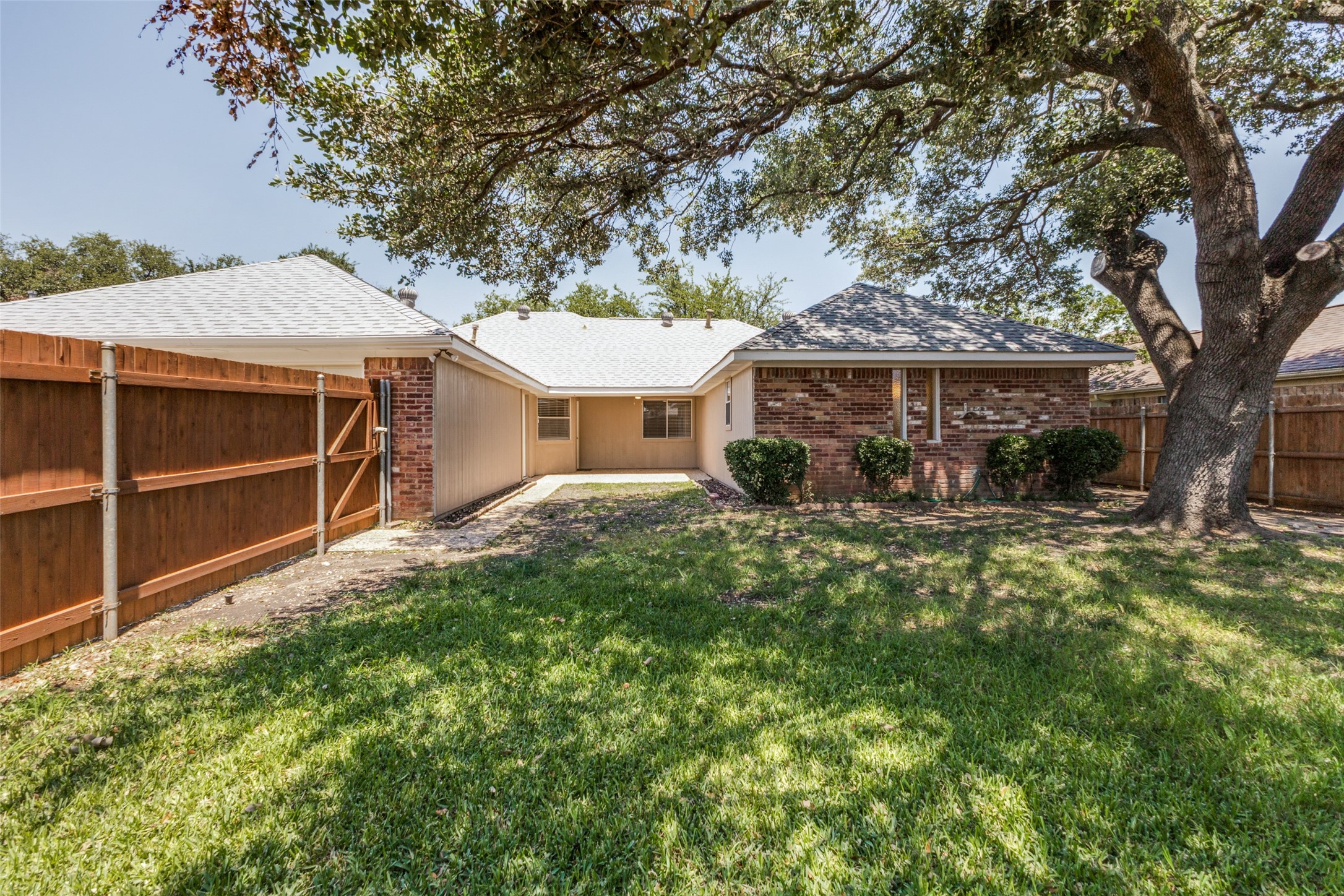 1500 Stonecrest Drive Richardson TX 75081