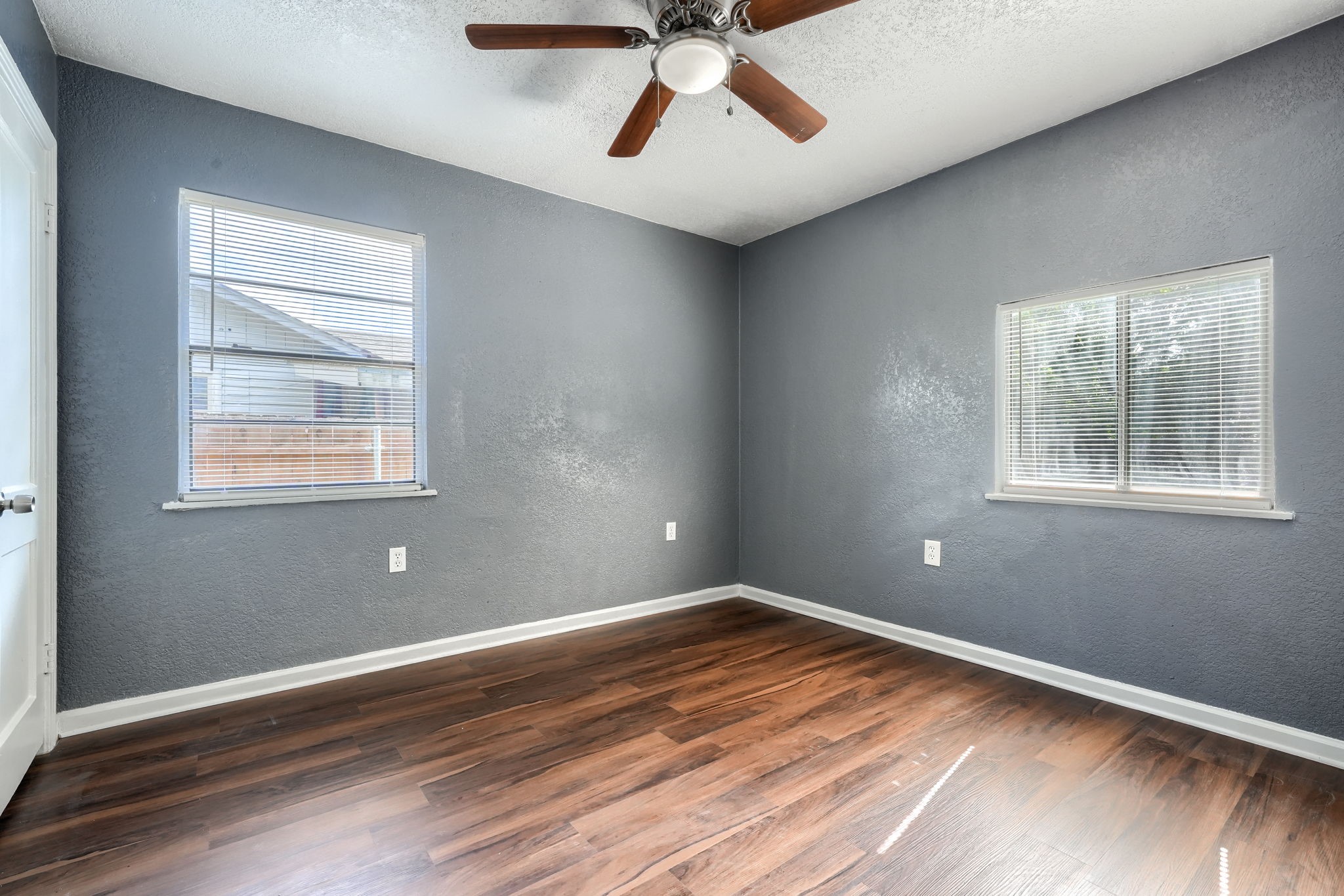 3033 Ballinger Drive Garland TX 75041