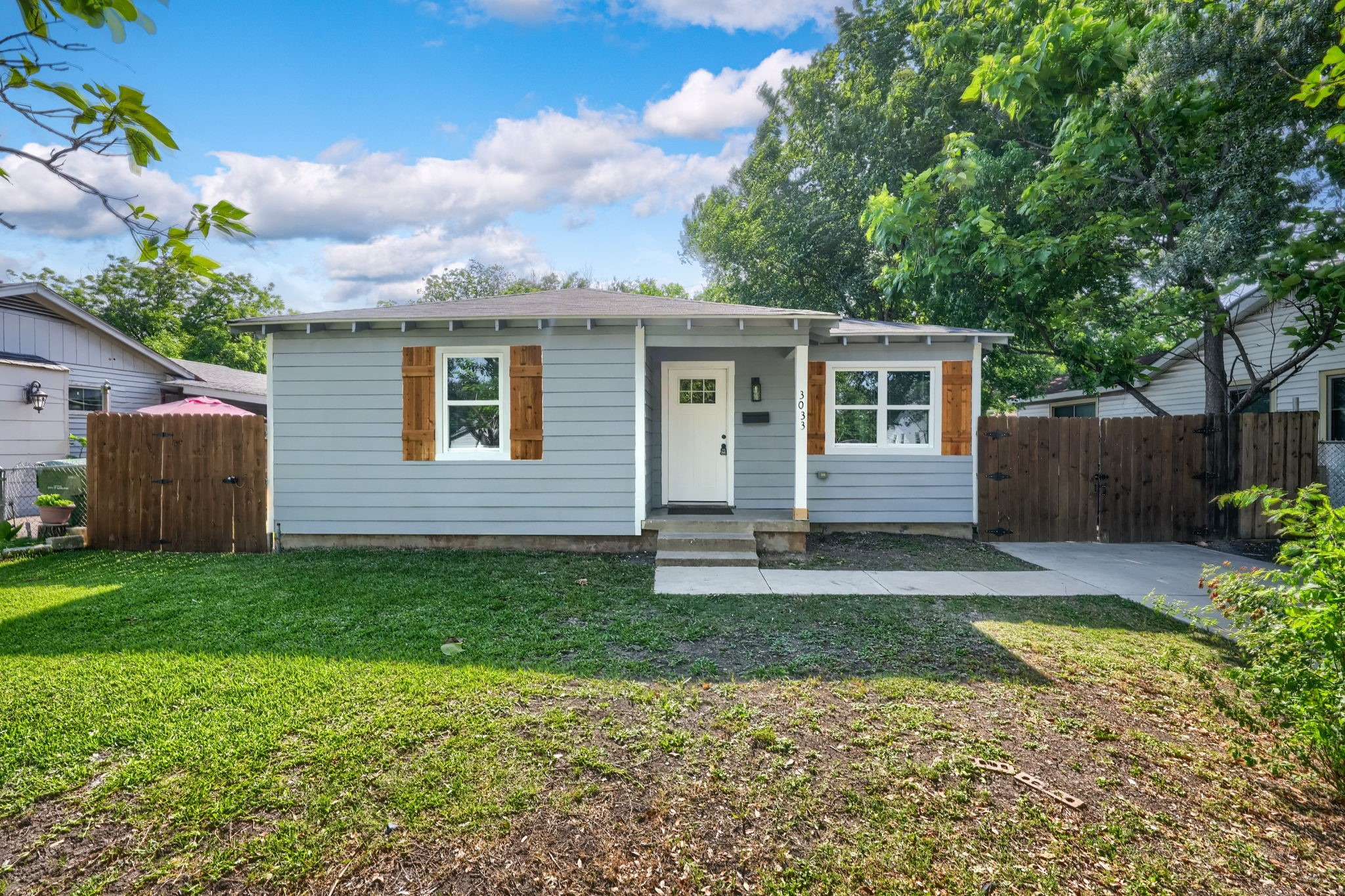 3033 Ballinger Drive Garland TX 75041