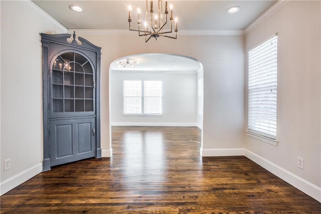 3147 Hedgerow Drive Dallas TX 75235
