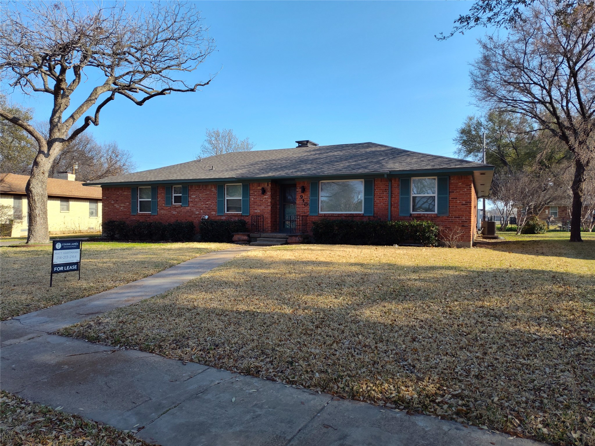 910 Worcester Lane Garland TX 75040