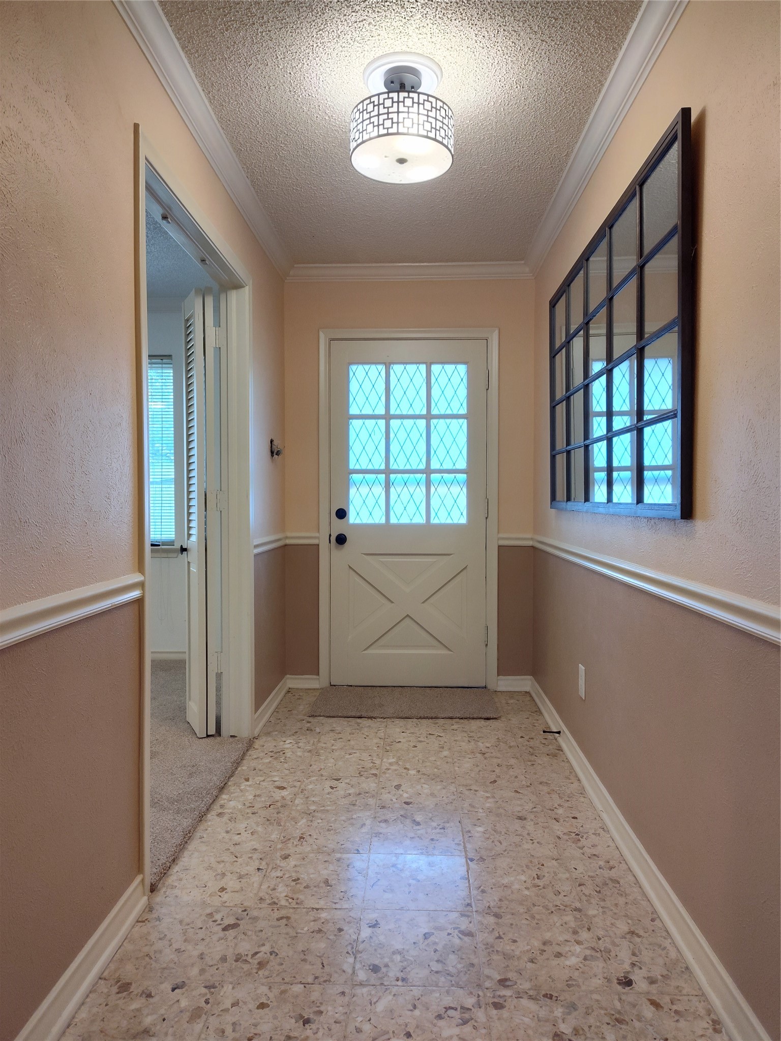 910 Worcester Lane Garland TX 75040