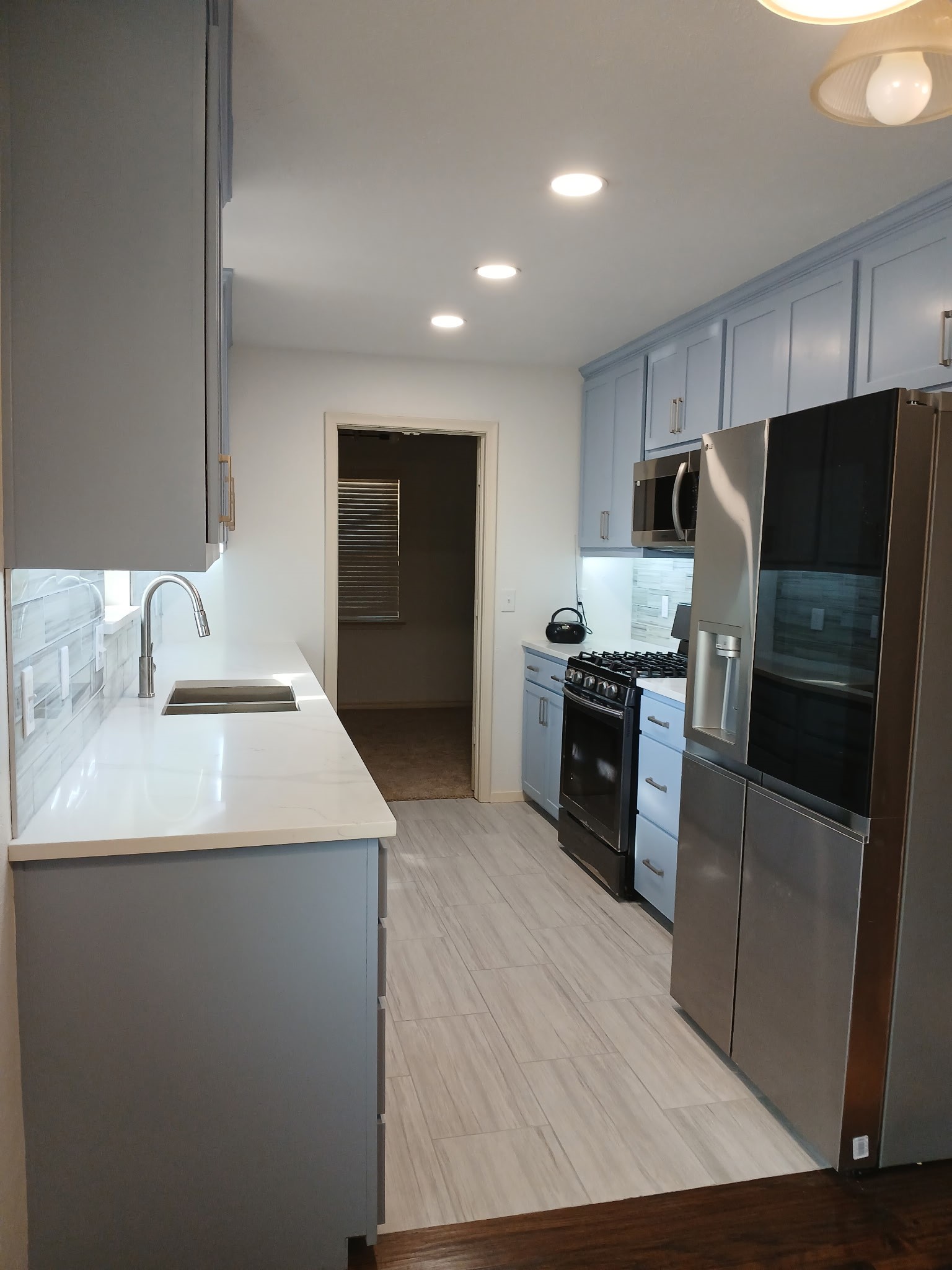 910 Worcester Lane Garland TX 75040