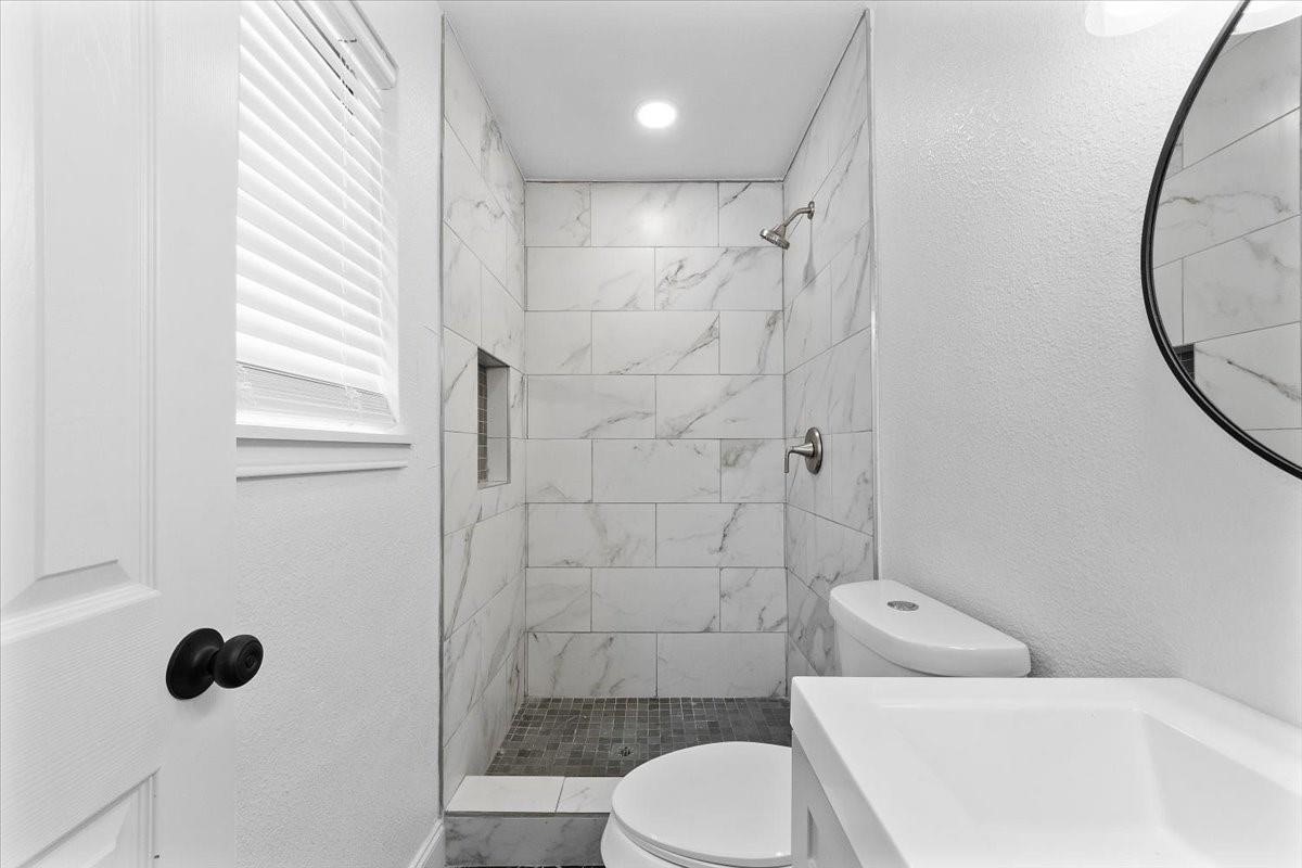 1628 Americana Boulevard Blue Mound TX 76131