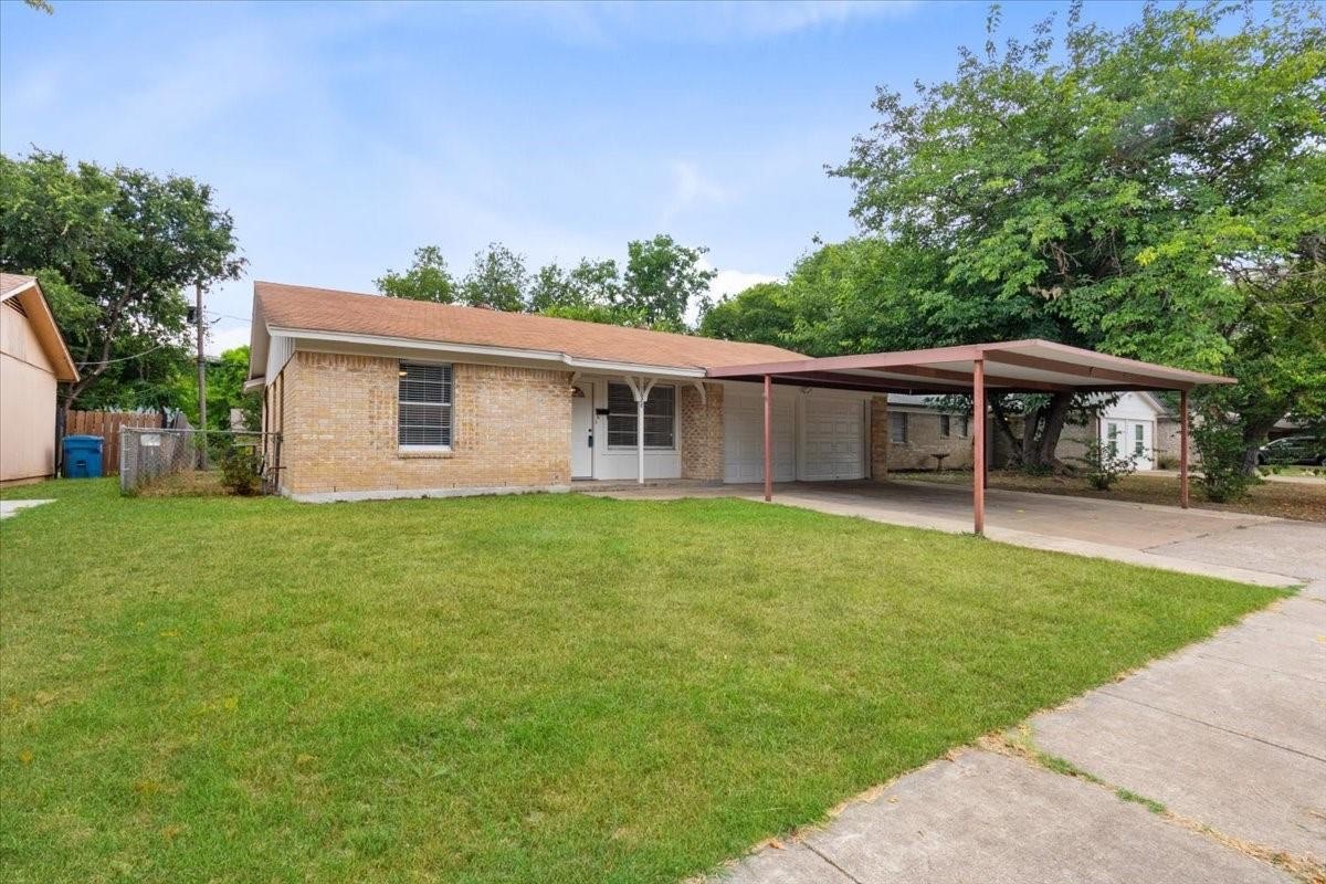 1628 Americana Boulevard Blue Mound TX 76131