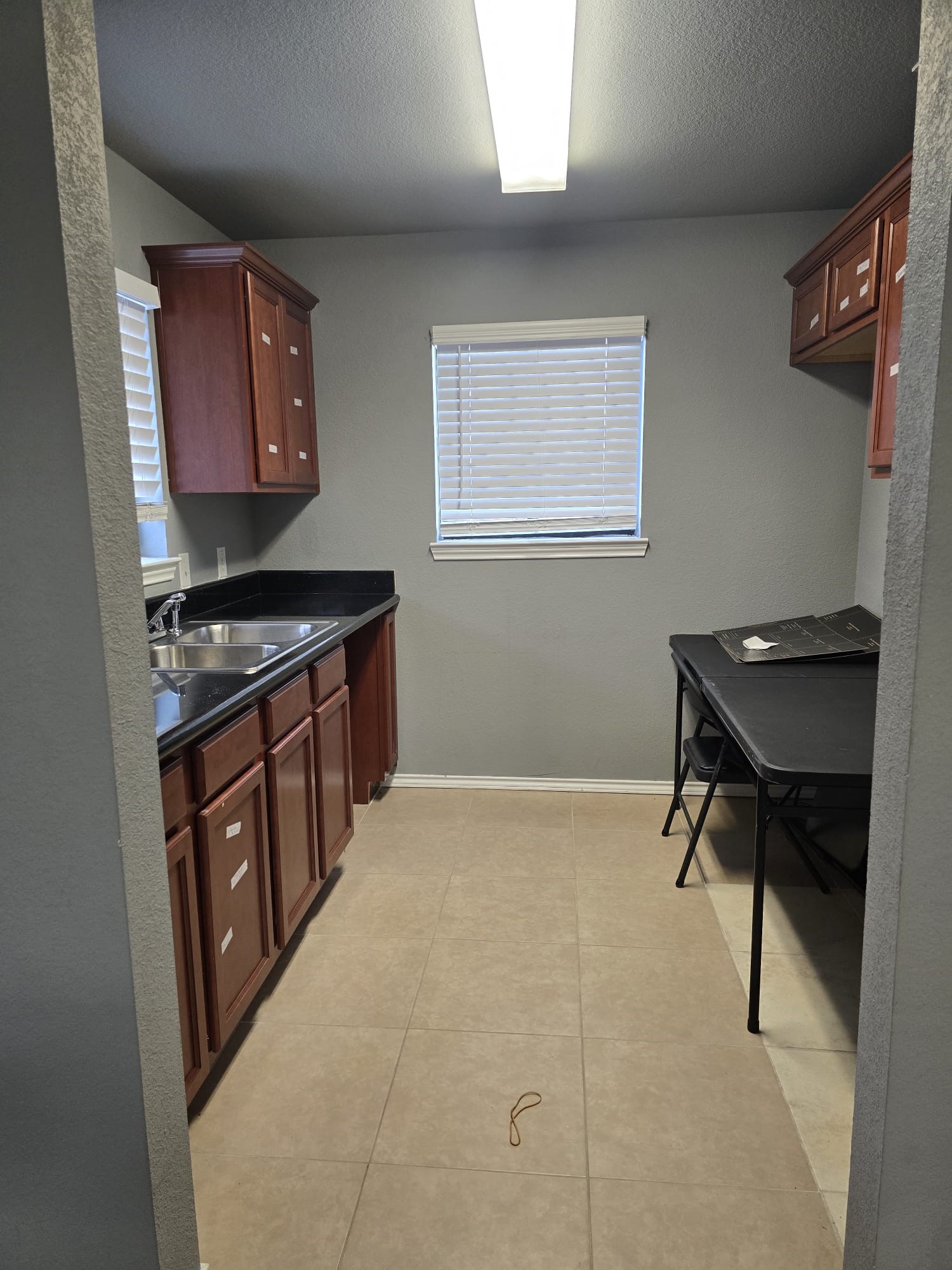 654 Saint Louis Avenue Fort Worth TX 76104