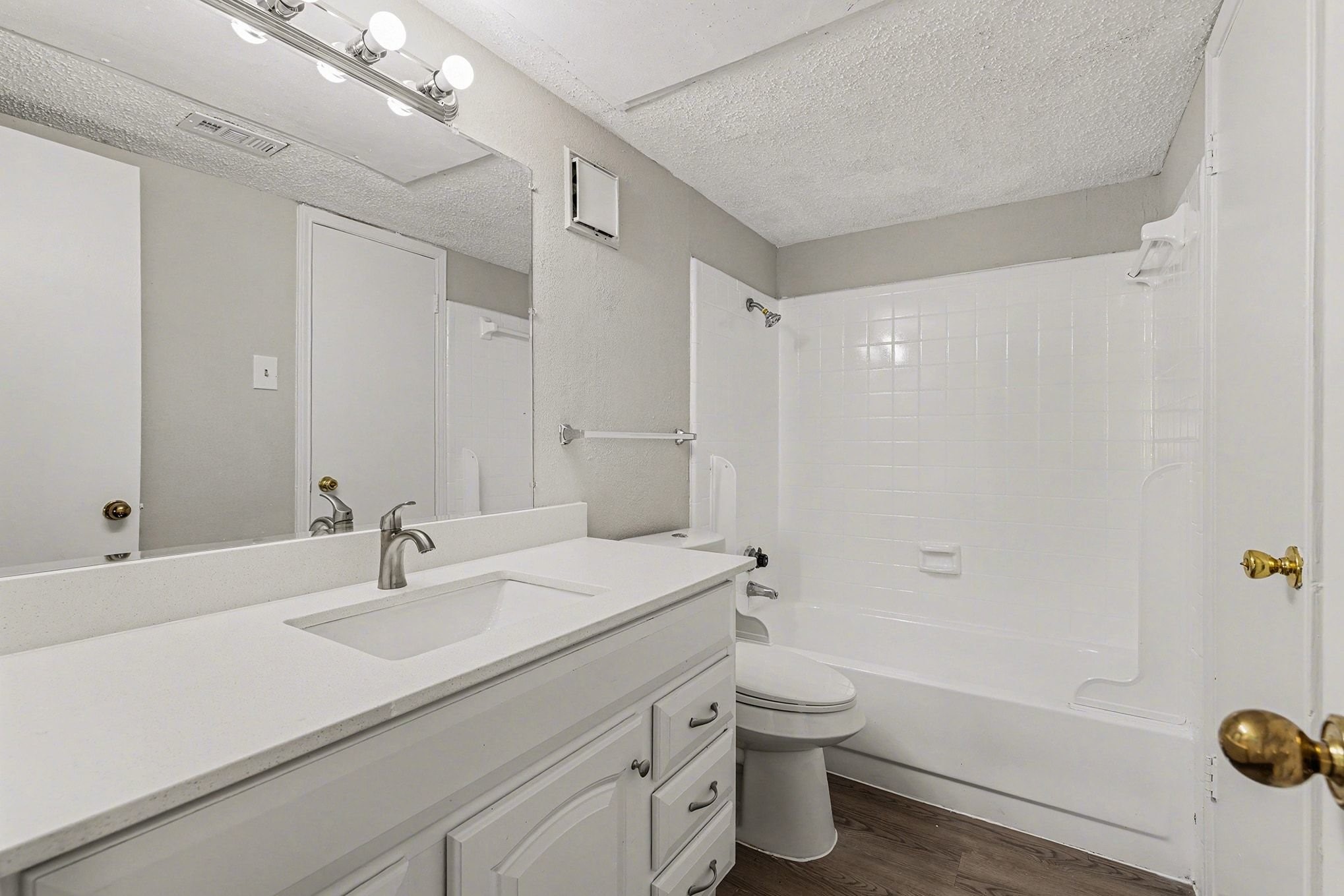 3621 W Northgate Drive Irving TX 75062