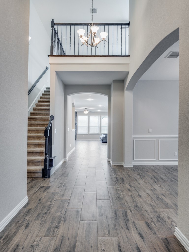 944 Crest Breeze Drive Fort Worth TX 76052