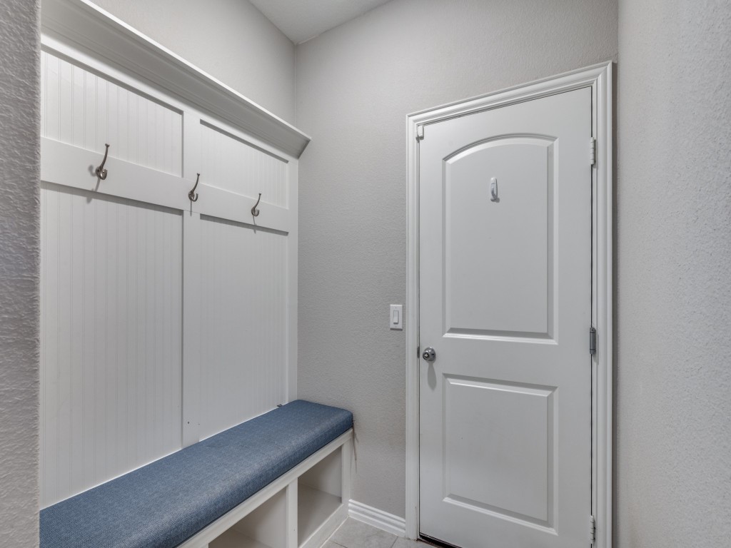 944 Crest Breeze Drive Fort Worth TX 76052