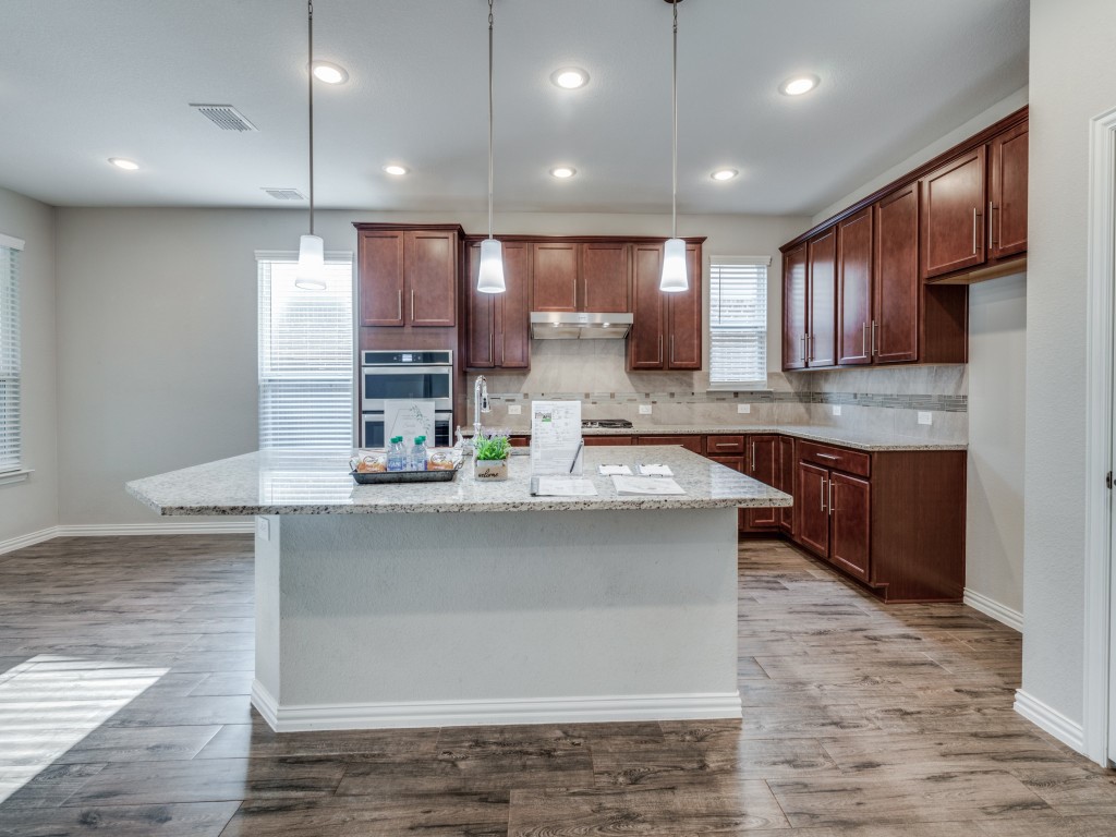 944 Crest Breeze Drive Fort Worth TX 76052