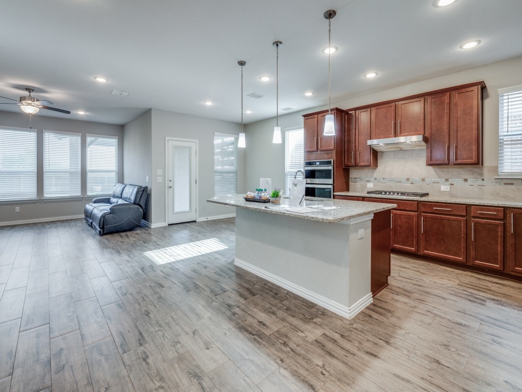 944 Crest Breeze Drive Fort Worth TX 76052