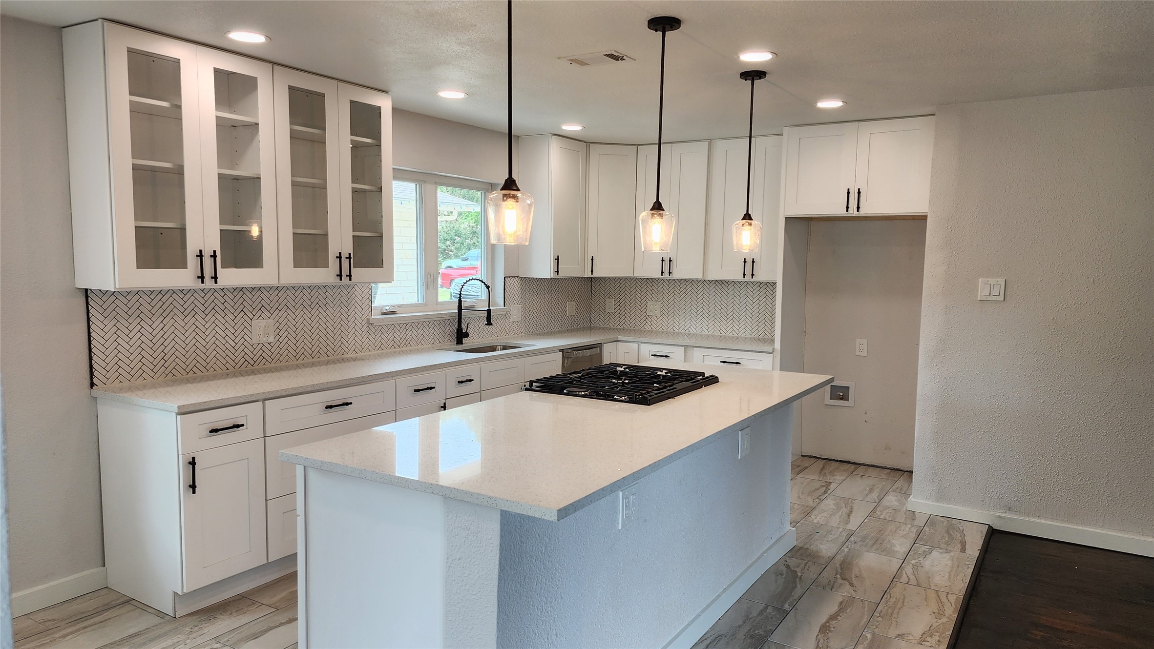 2812 San Medina Avenue Dallas TX 75228