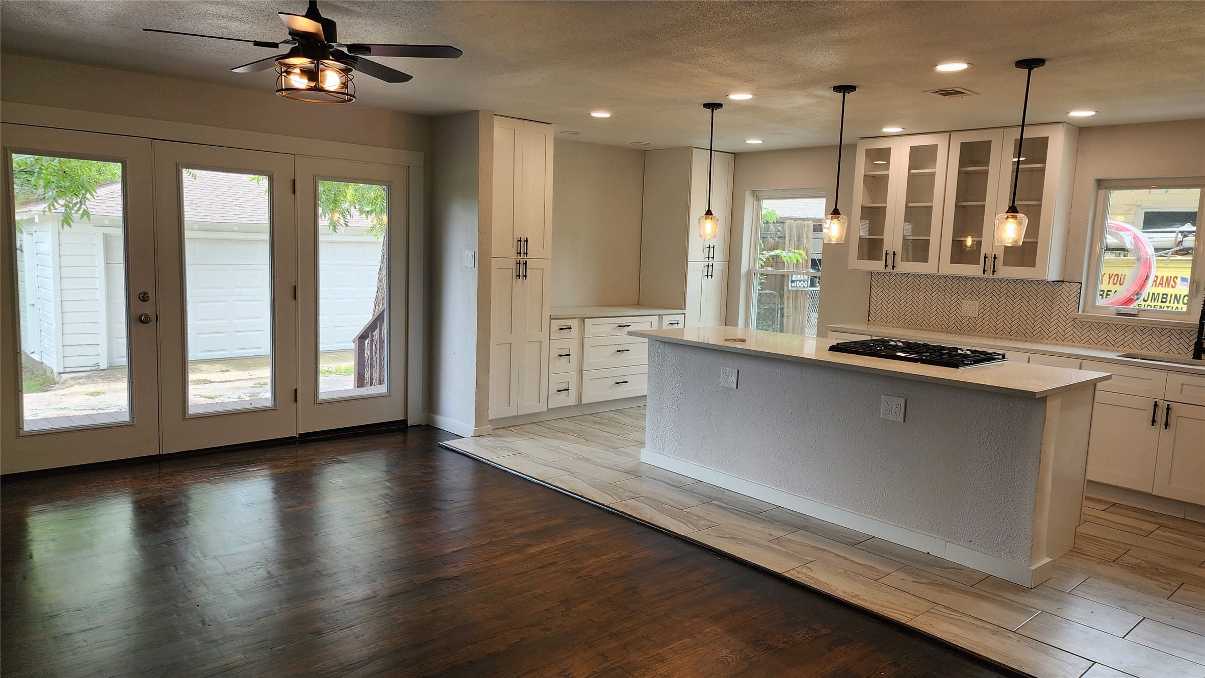 2812 San Medina Avenue Dallas TX 75228