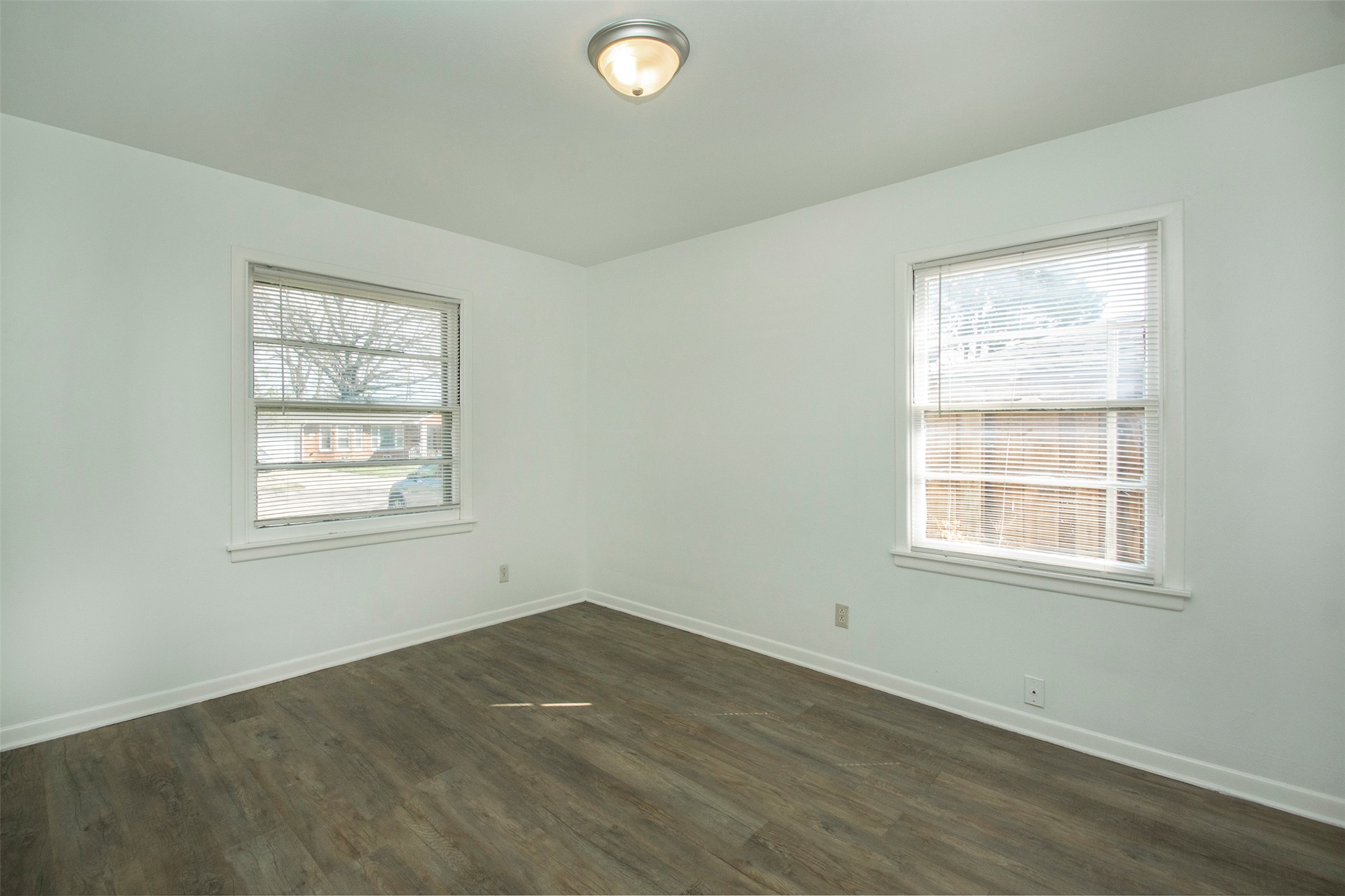 1925 Hilltop Drive Garland TX 75042