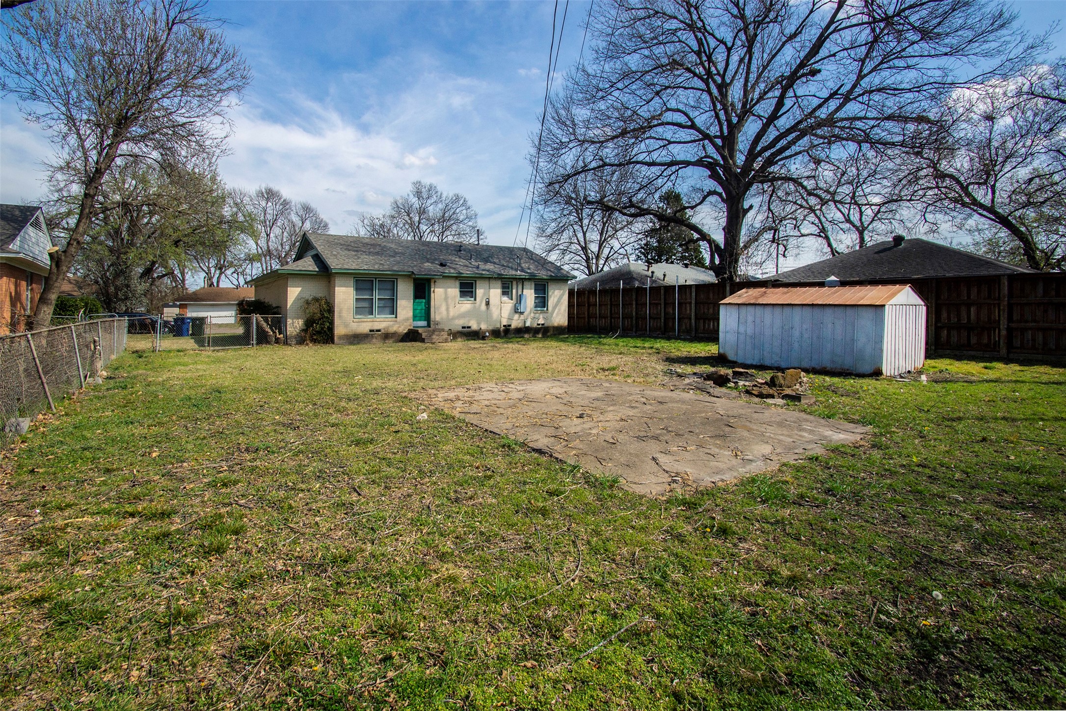1925 Hilltop Drive Garland TX 75042