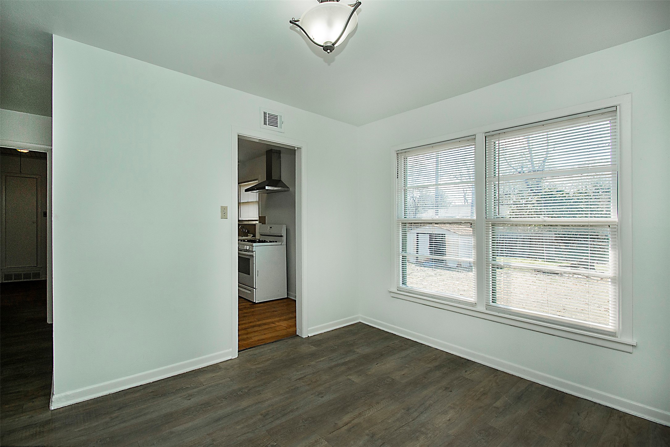 1925 Hilltop Drive Garland TX 75042