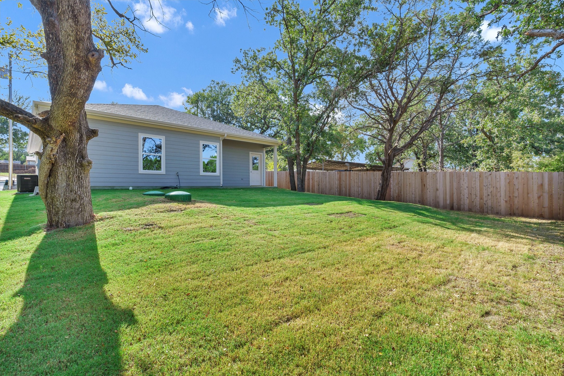 805 Branding Iron Trail Granbury TX 76049