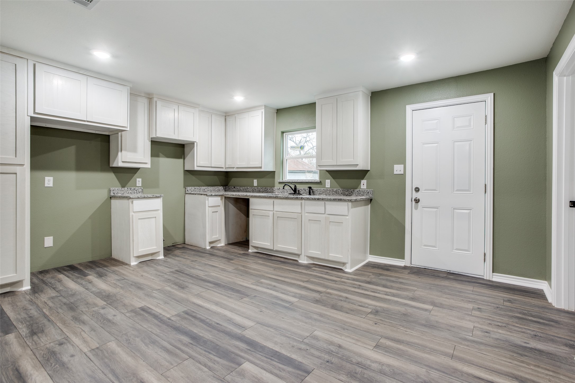 420 S Gribble Street Sherman TX 75090