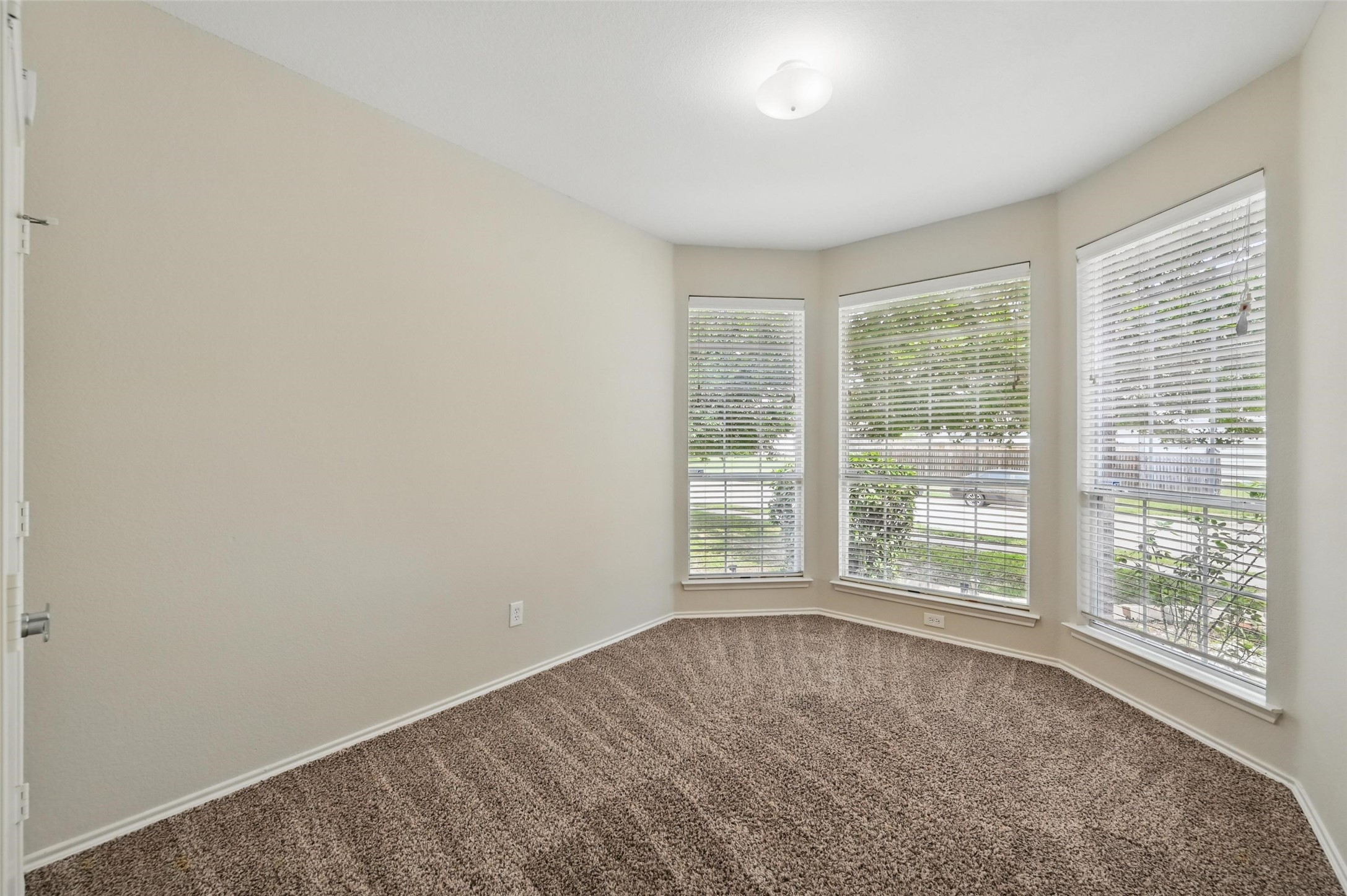 7464 Maroon Drive Fort Worth TX 76120