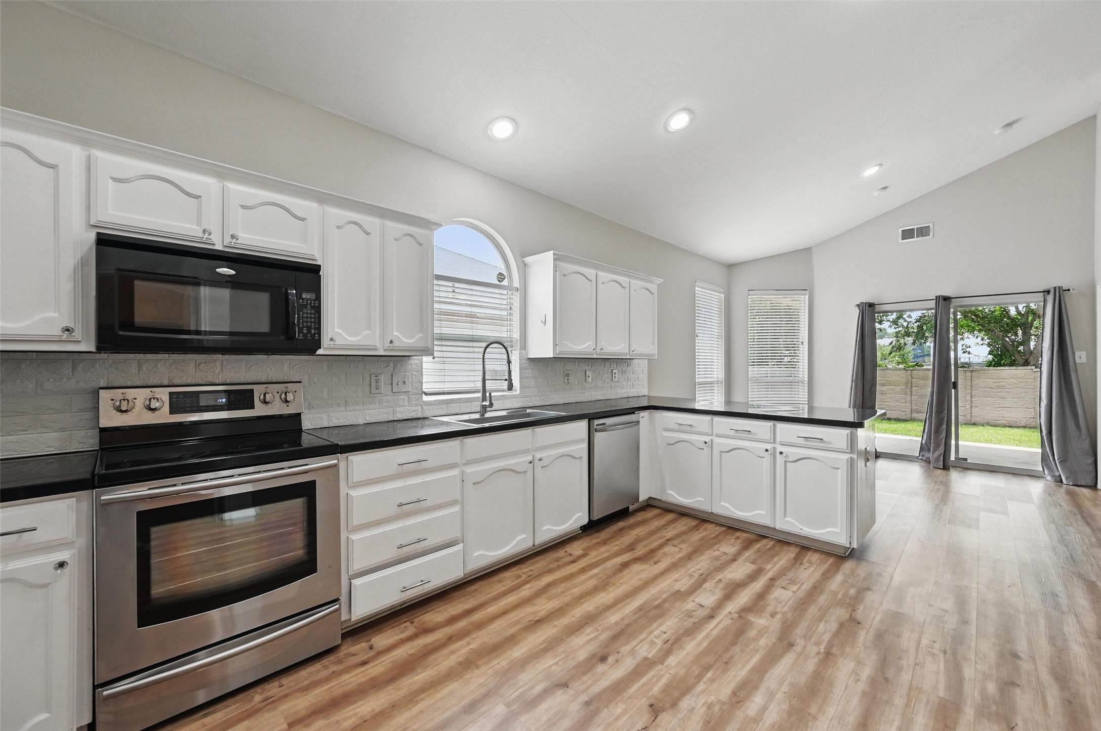 7464 Maroon Drive Fort Worth TX 76120