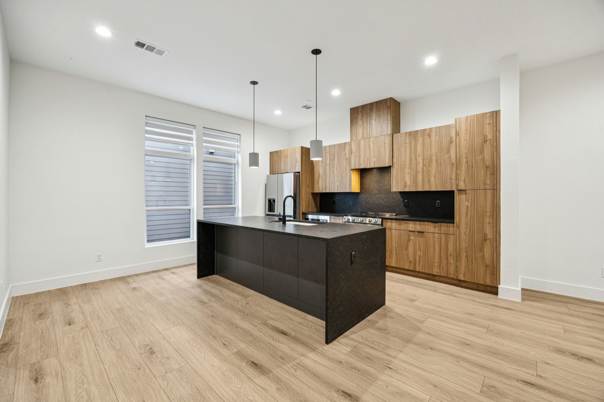 2206 Arroyo Avenue Dallas TX 75219
