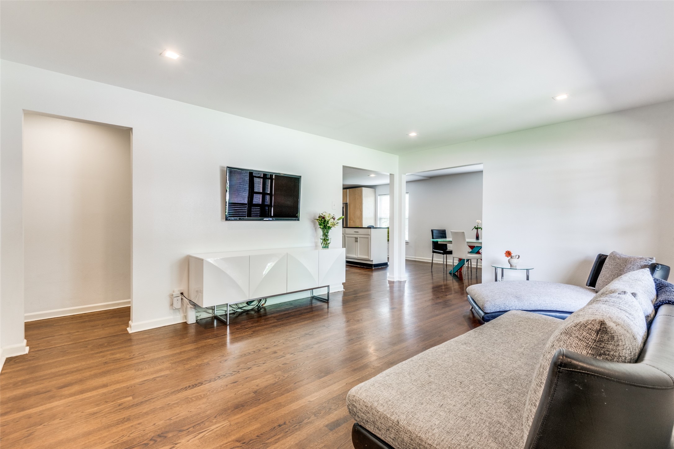 6330 Marquita Avenue Dallas TX 75214