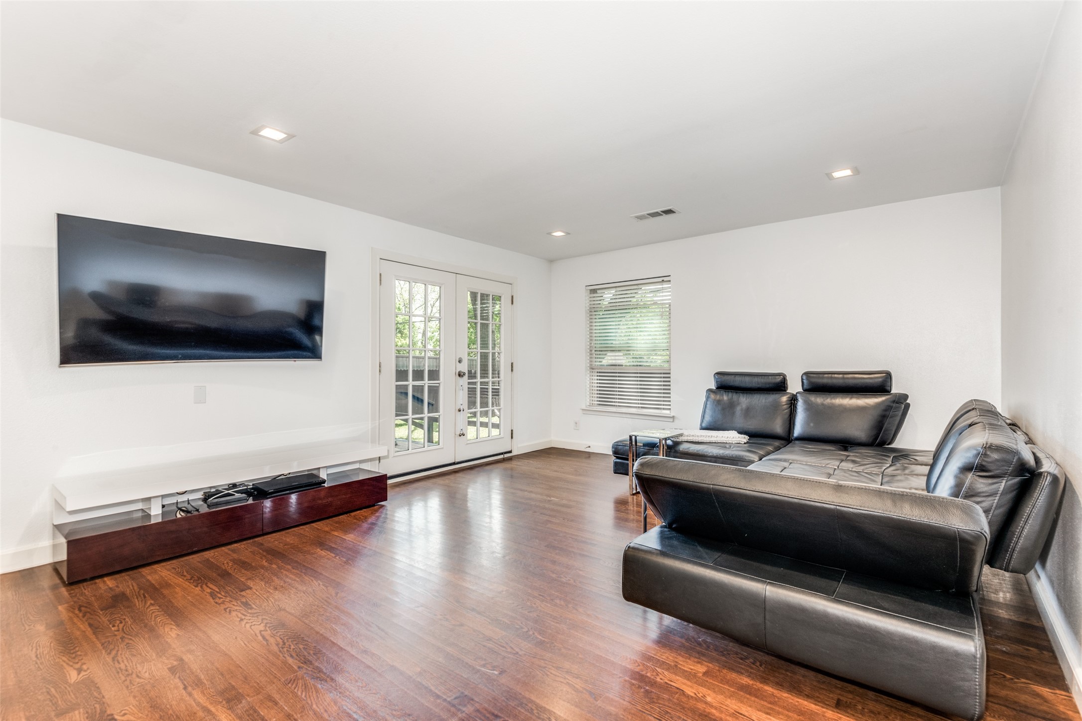 6330 Marquita Avenue Dallas TX 75214