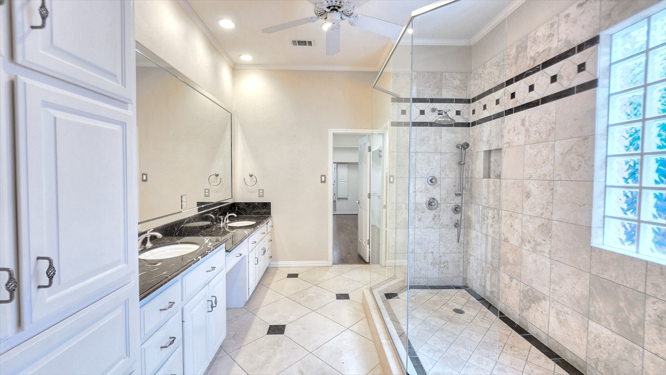 3631 Amber Hills Dr Drive Dallas TX 75287