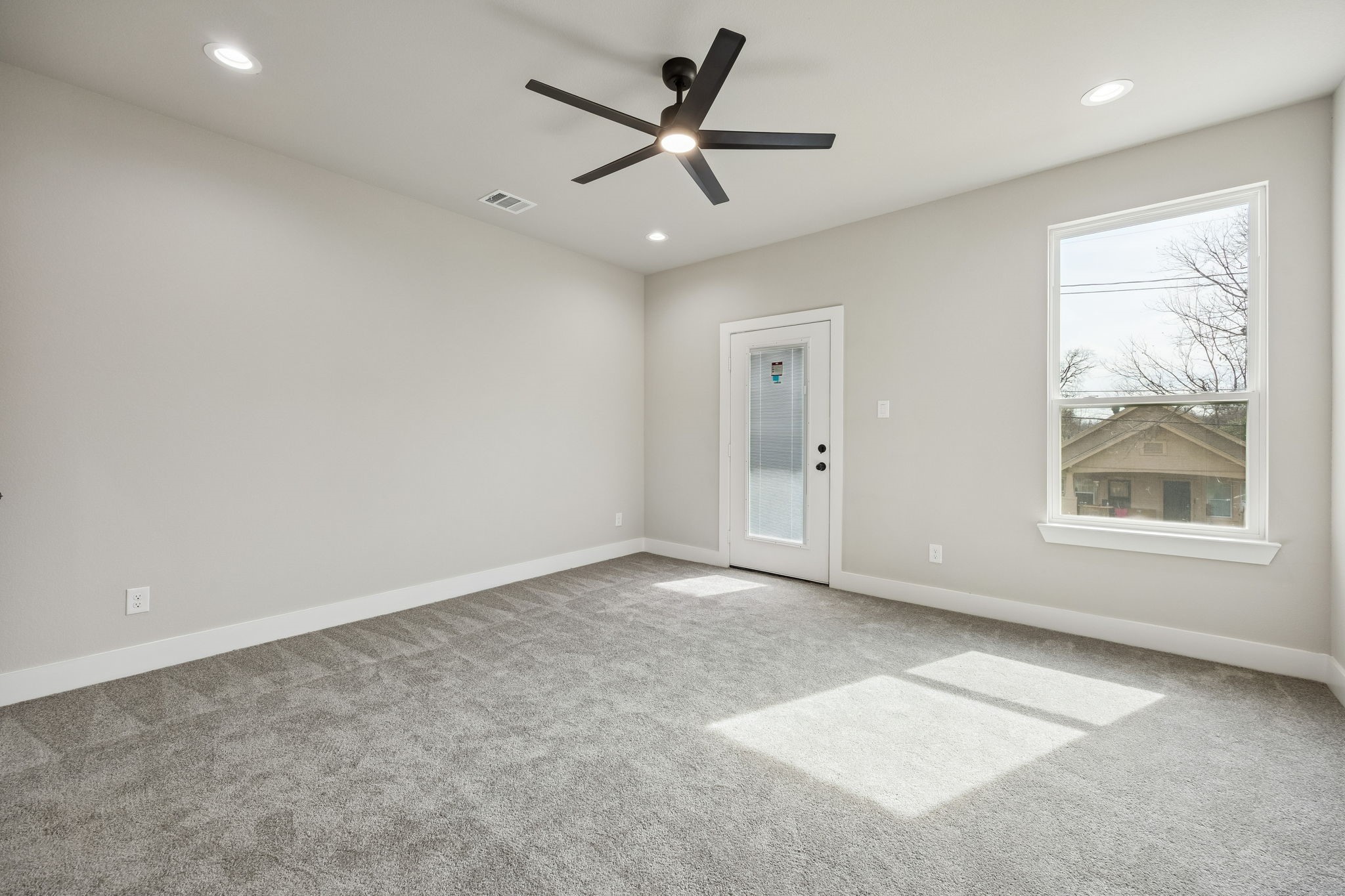 3703 York Street Dallas TX 75210