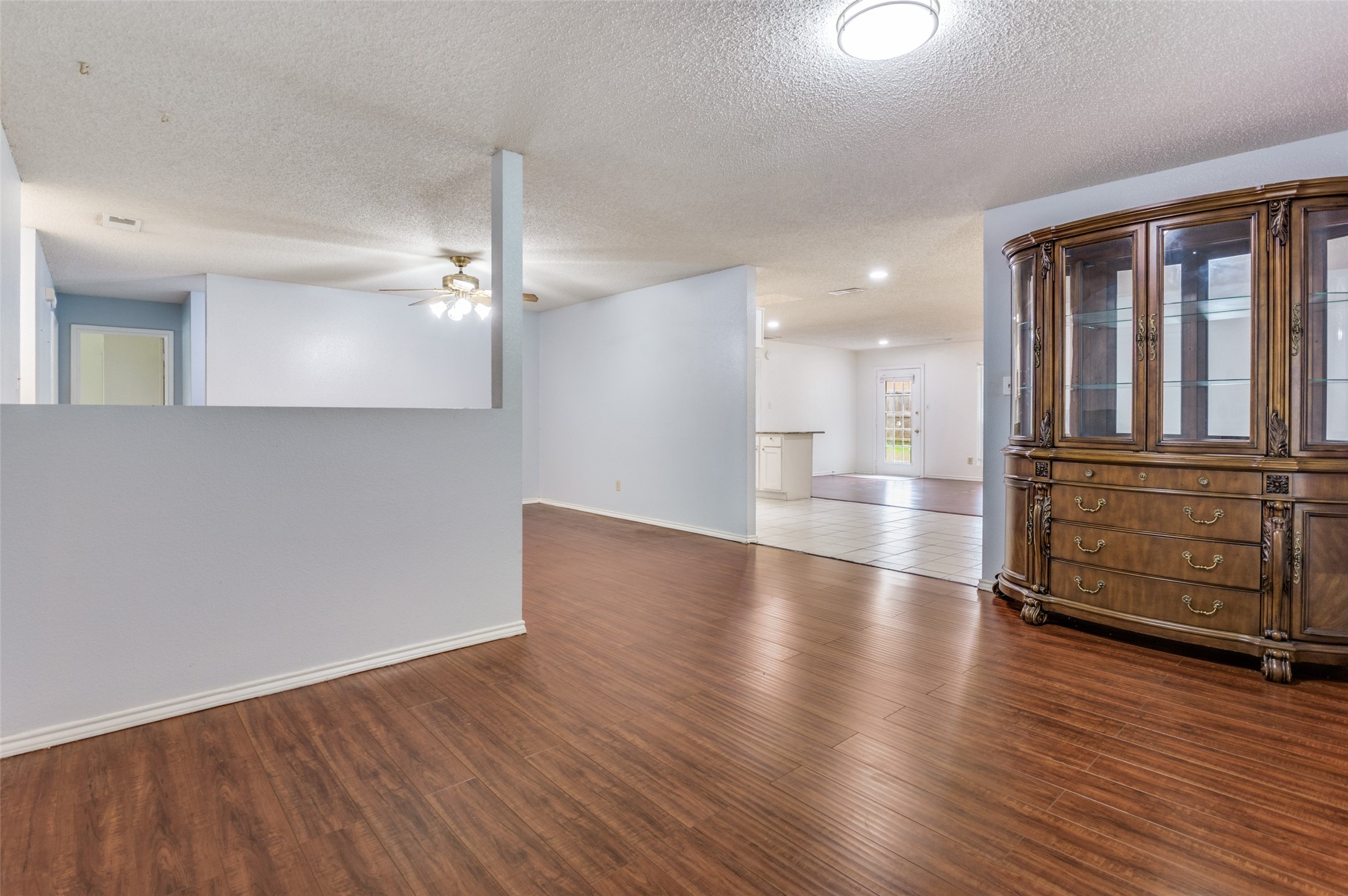 528 Lester Street Lewisville TX 75057