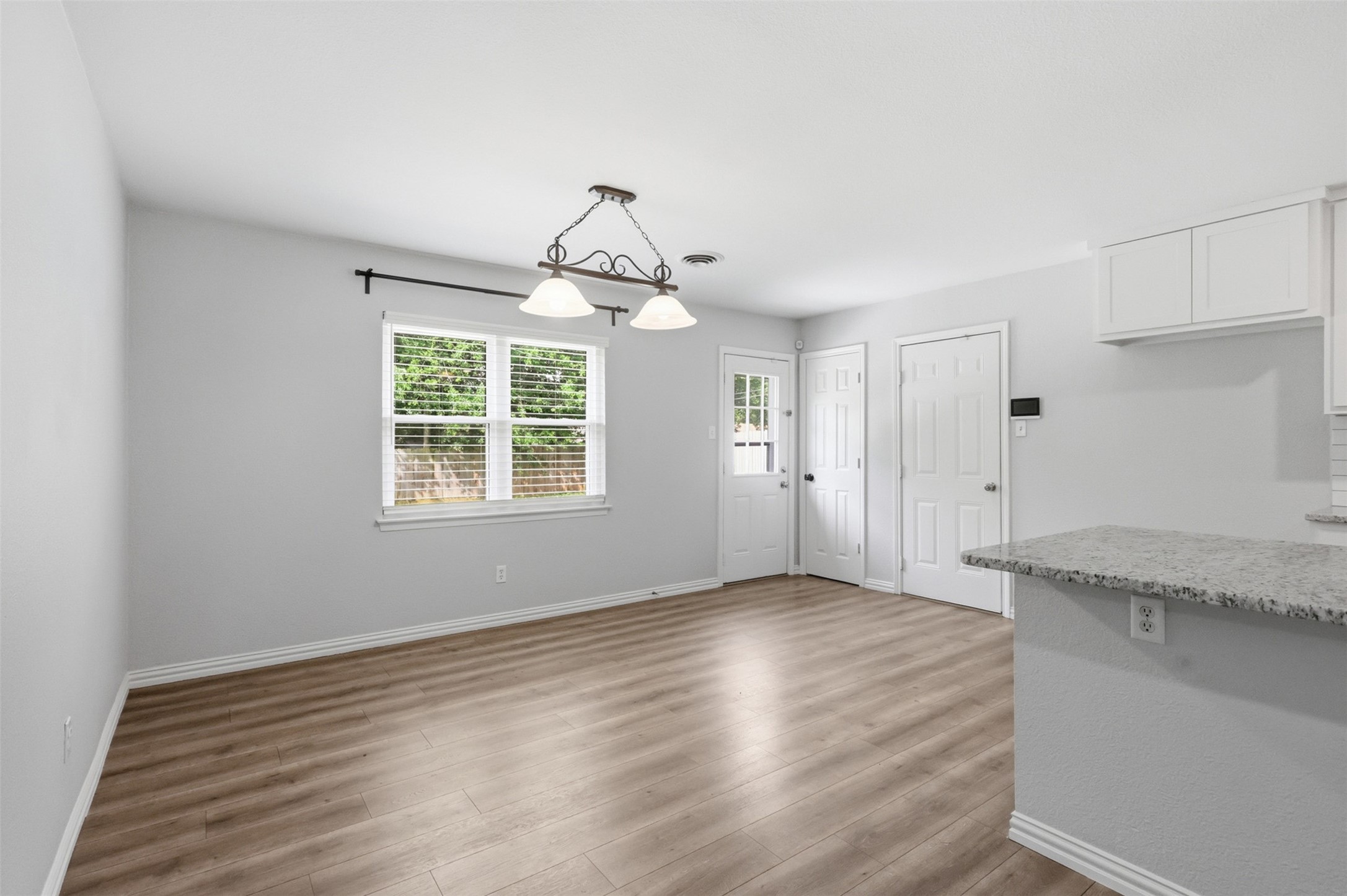 611 Crane Drive Euless TX 76039