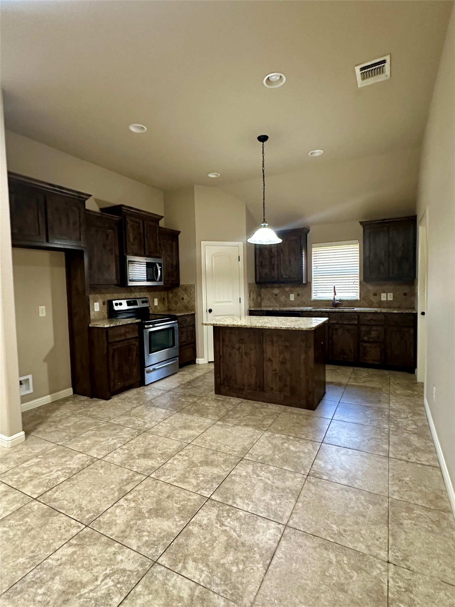 4502 Sapphire Lane Granbury TX 76049