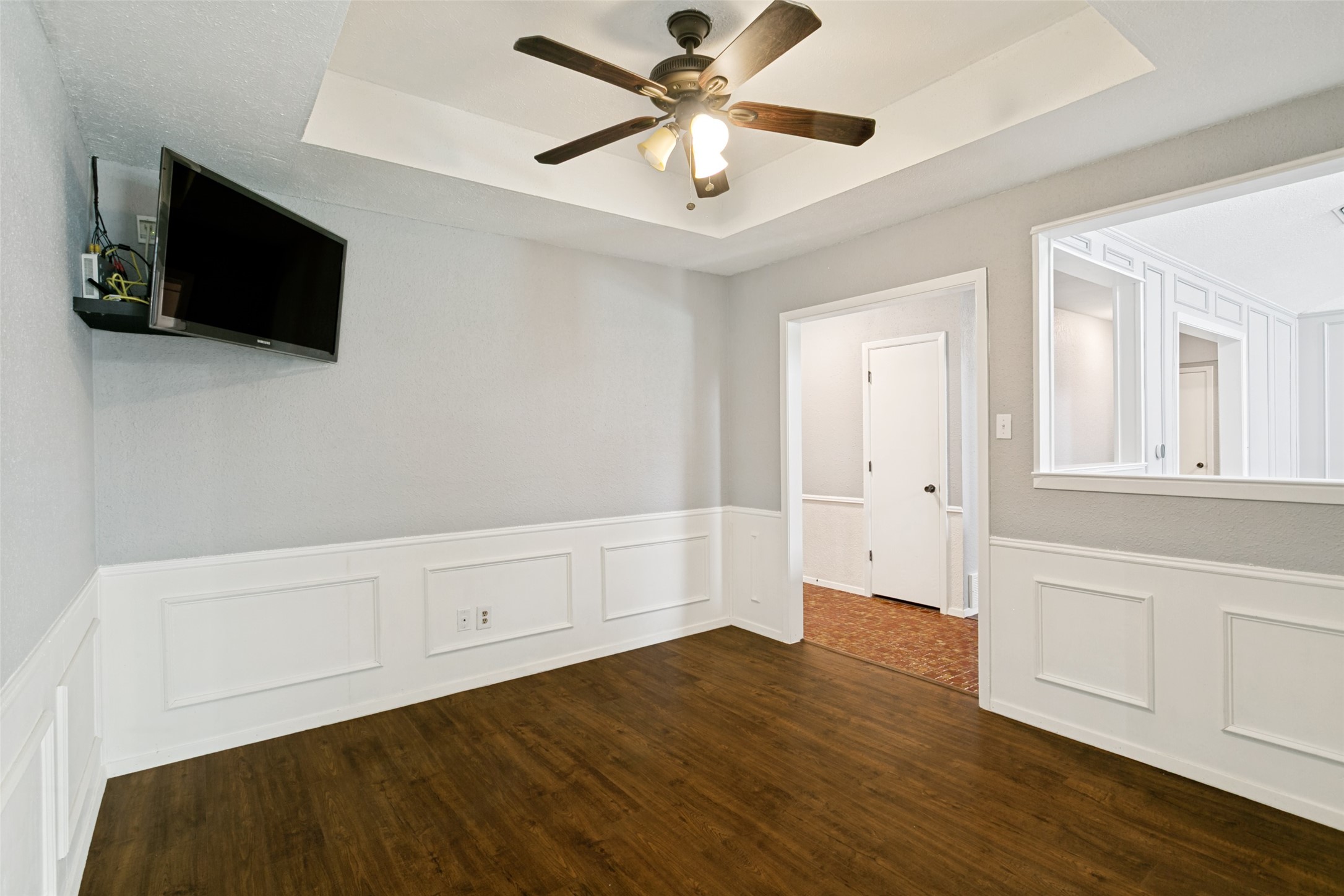 3012 Pin Oak Lane Bedford TX 76021