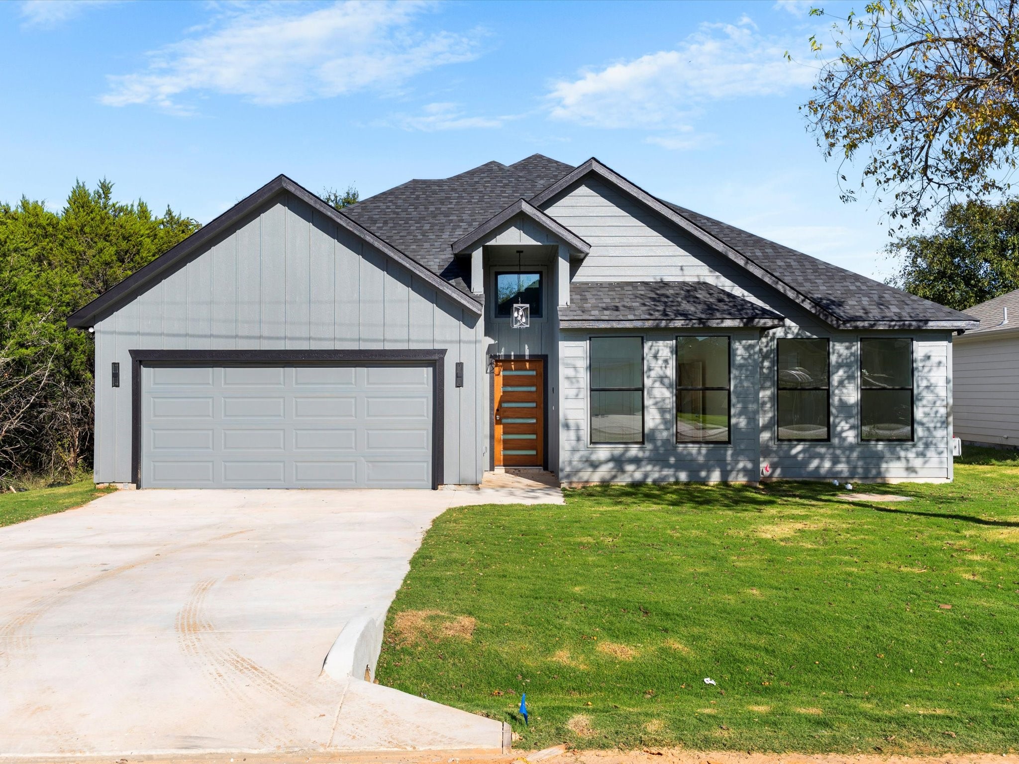 5105 Waterbury Court Granbury TX 76048
