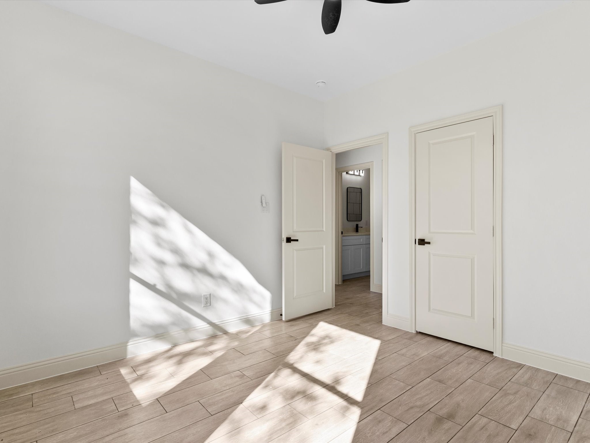 5105 Waterbury Court Granbury TX 76048