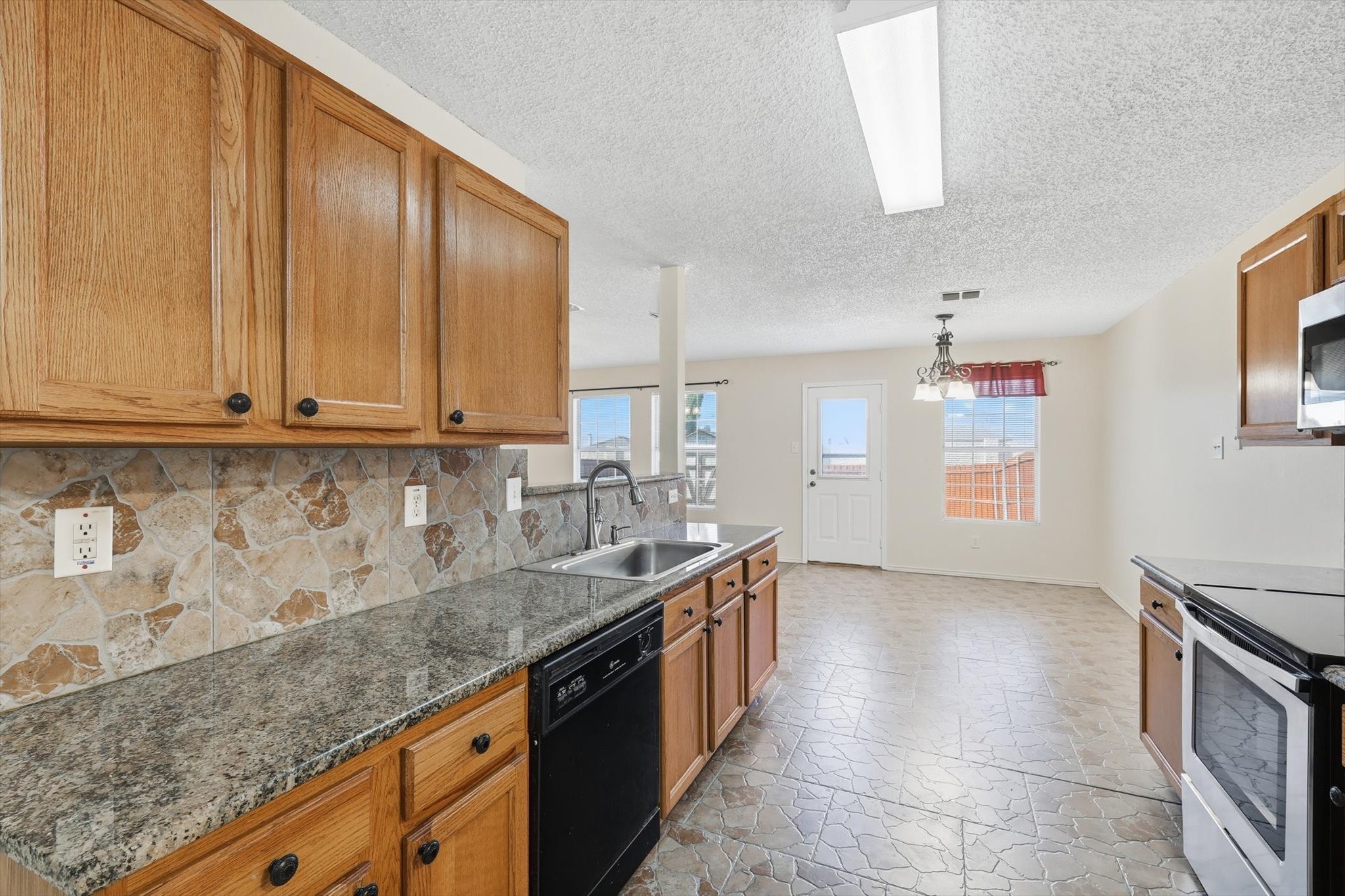 1452 Hickory Creek Lane Rockwall TX 75032