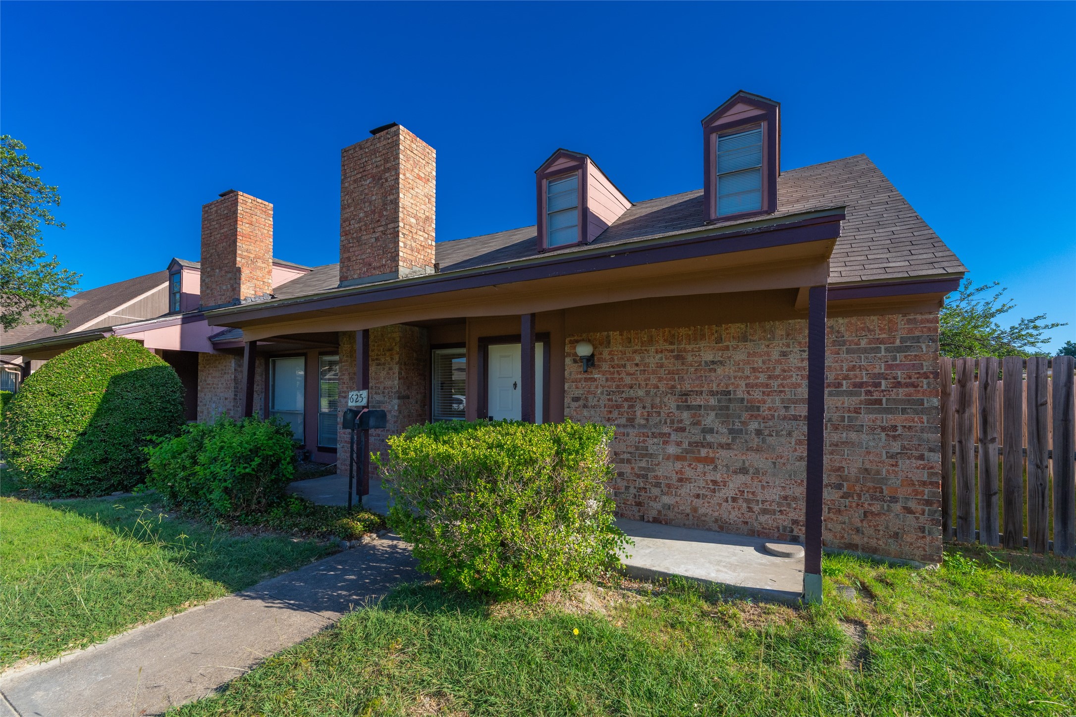 625 Woodhaven Place Richardson TX 75081