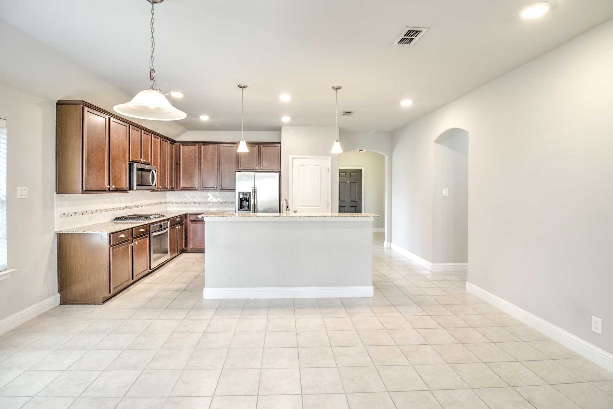 1925 Alton Way Aubrey TX 76227
