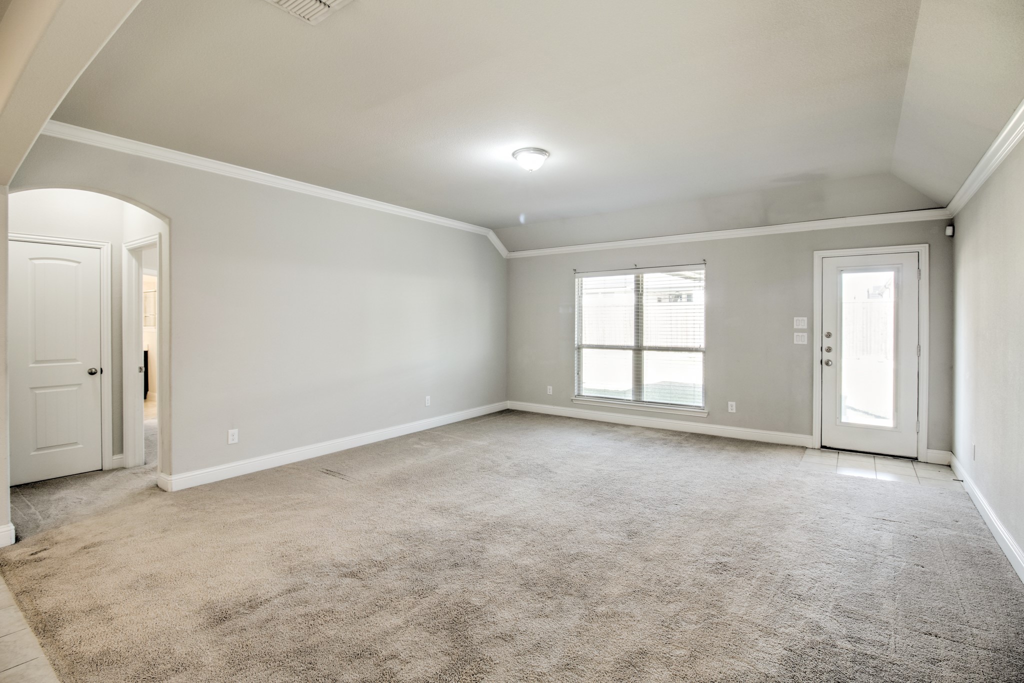 1925 Alton Way Aubrey TX 76227