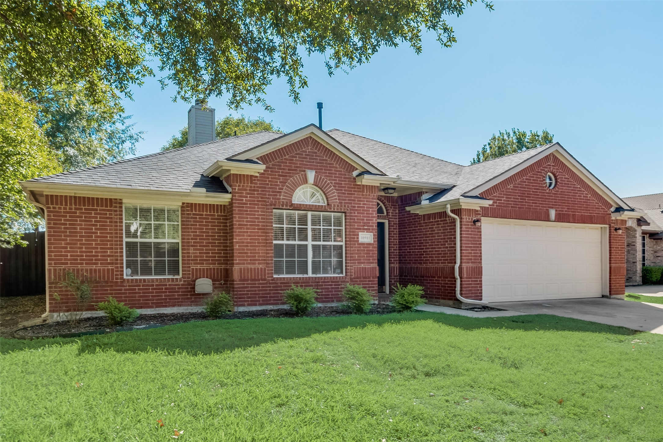 10911 Robincreek Lane Frisco TX 75035