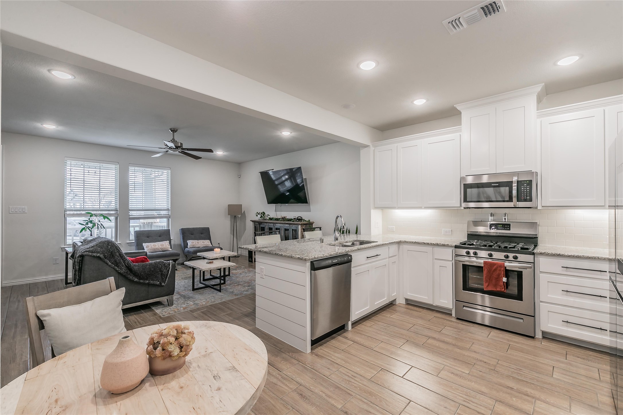 4503 Fossil Opal Lane Arlington TX 76005