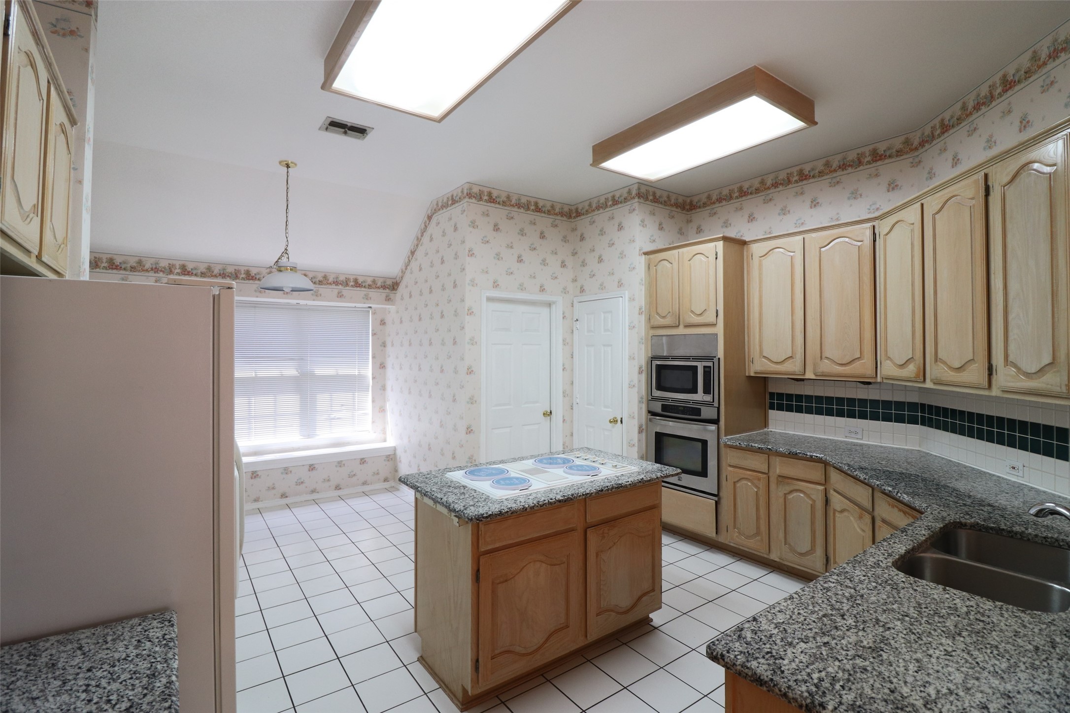 1728 Bennington Drive Carrollton TX 75007